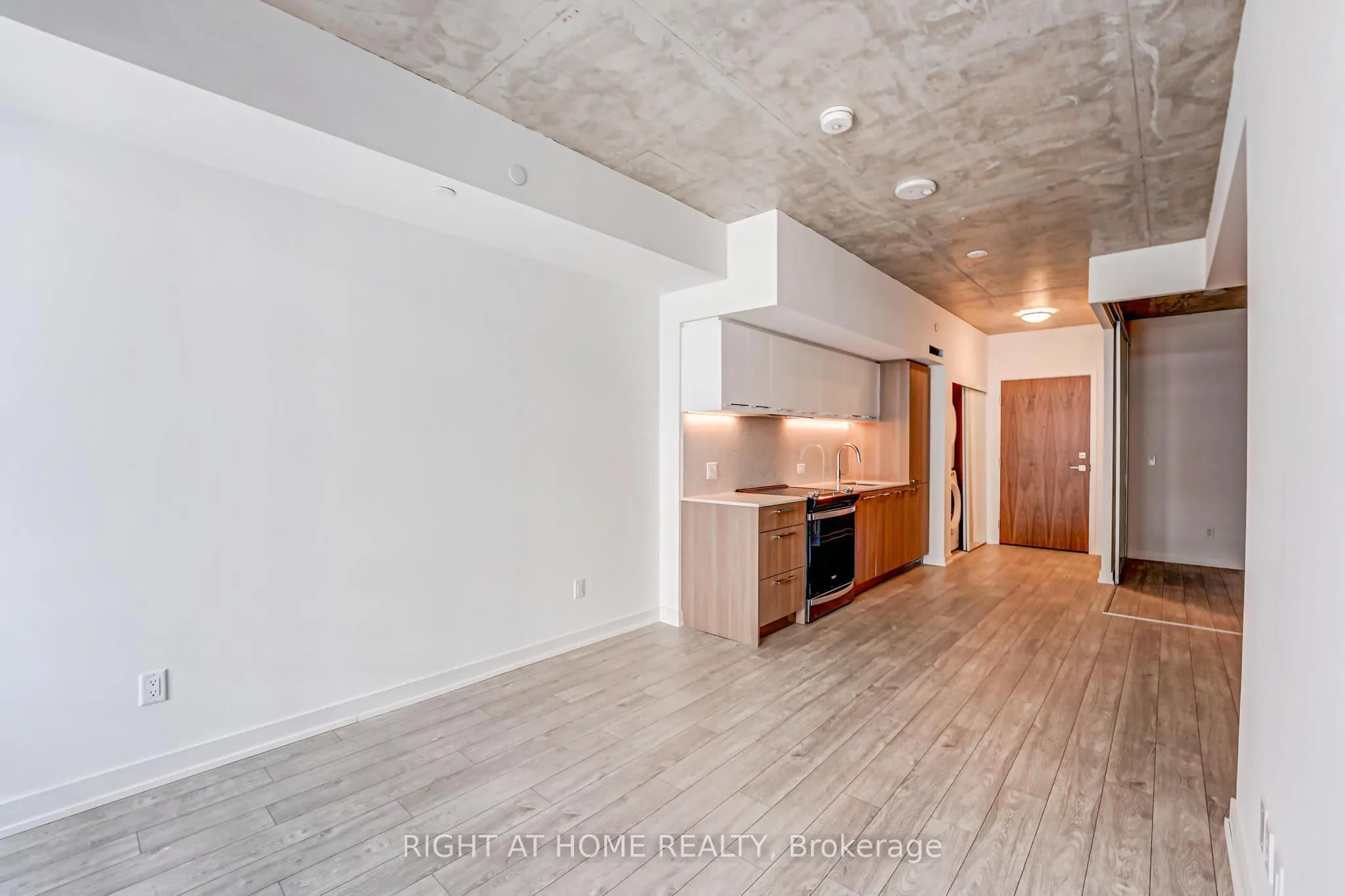 45 Baseball Place, #203