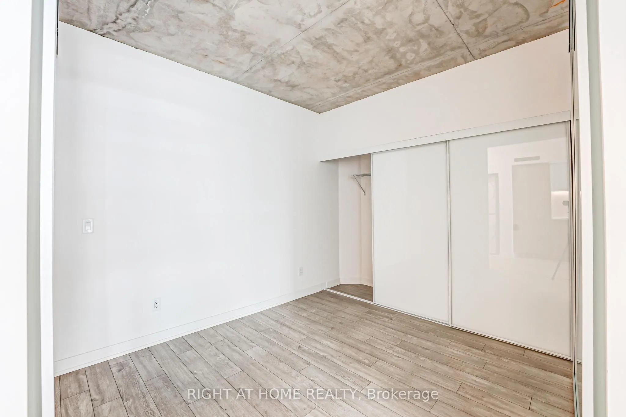 45 Baseball Place, #203