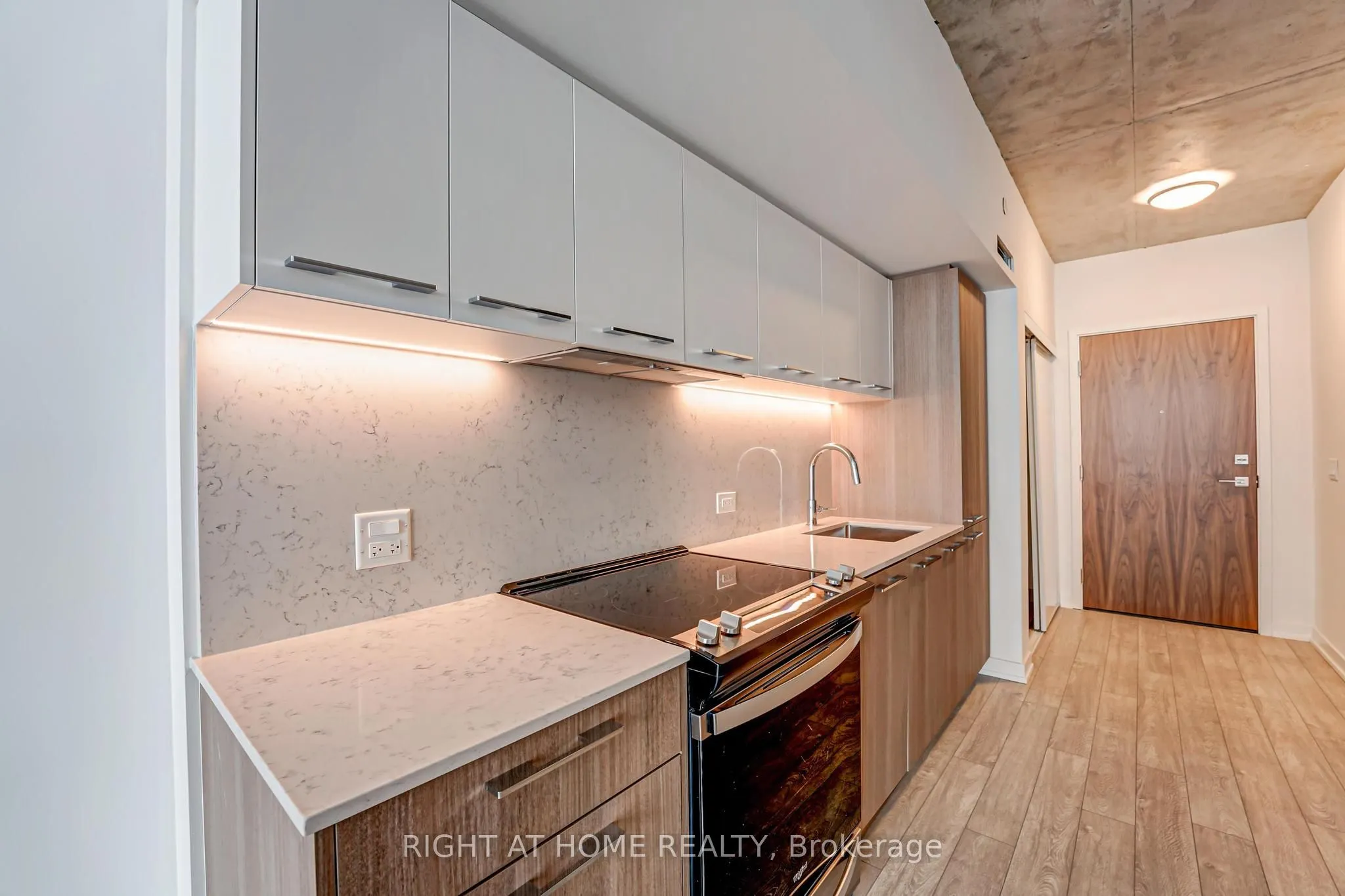 45 Baseball Place, #203