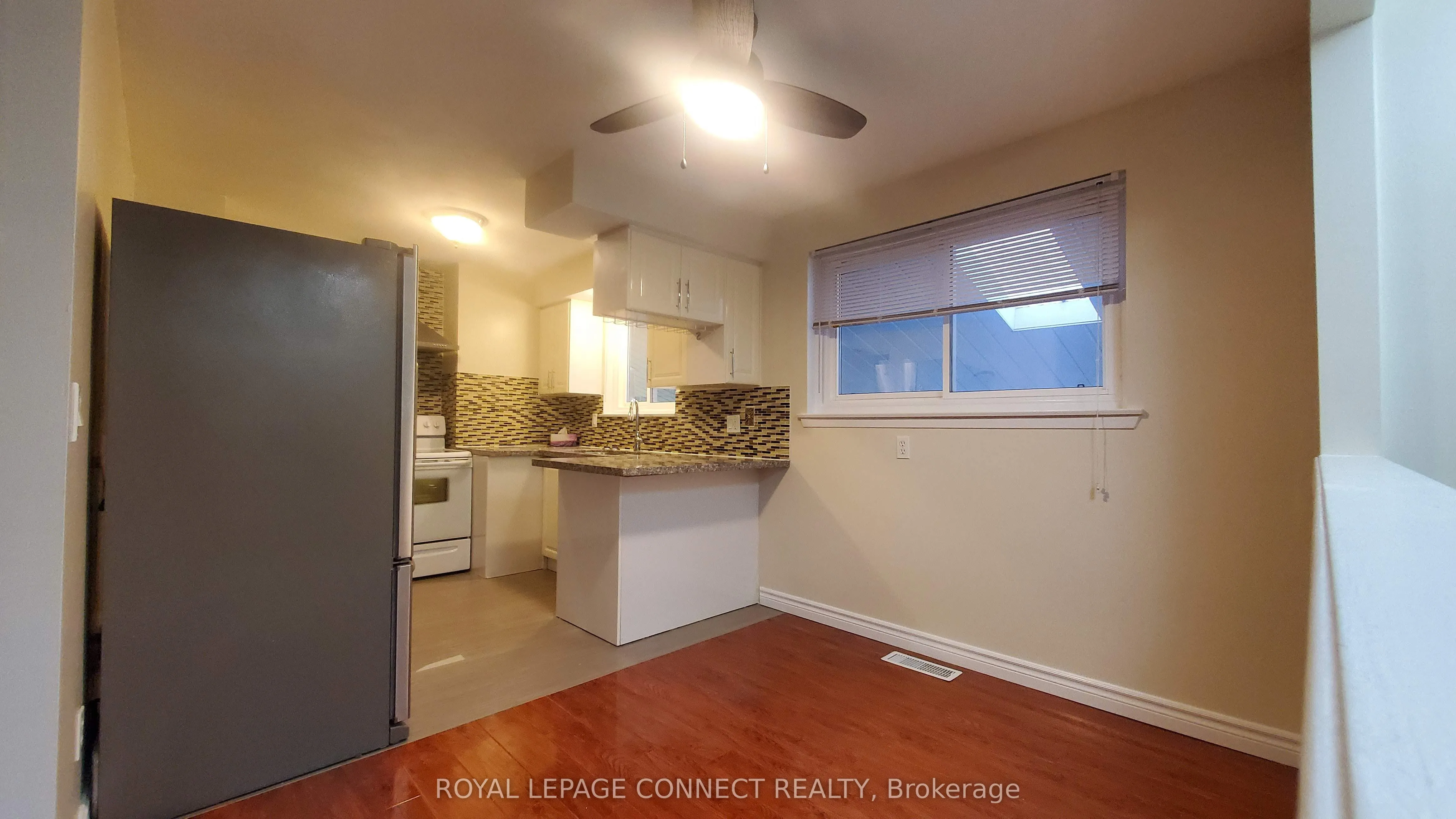 1206 Wakefield Crescent, #Main