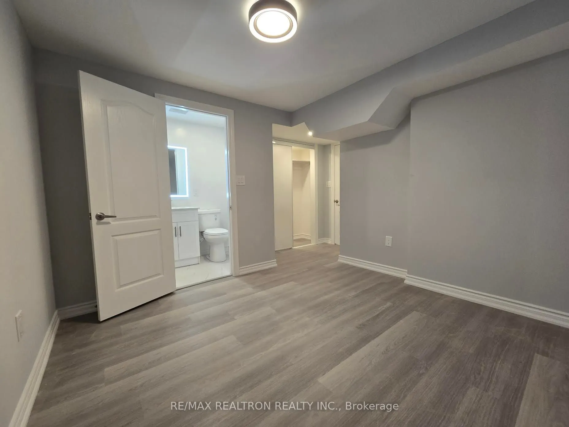70 Penmarric Place