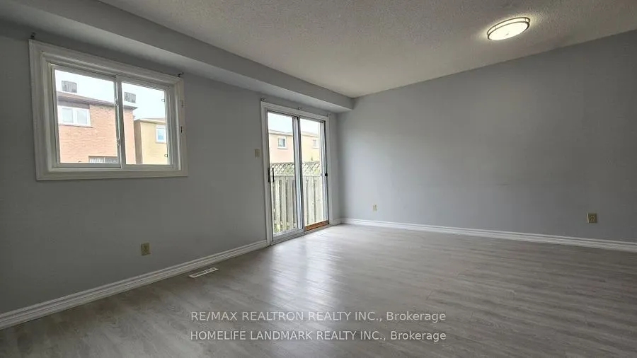 70 Penmarric Place