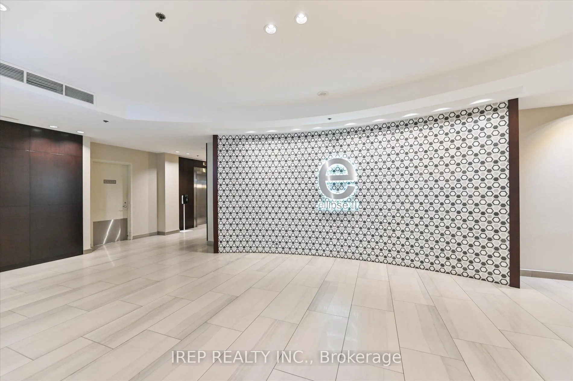 38 Lee Centre Drive, #3003