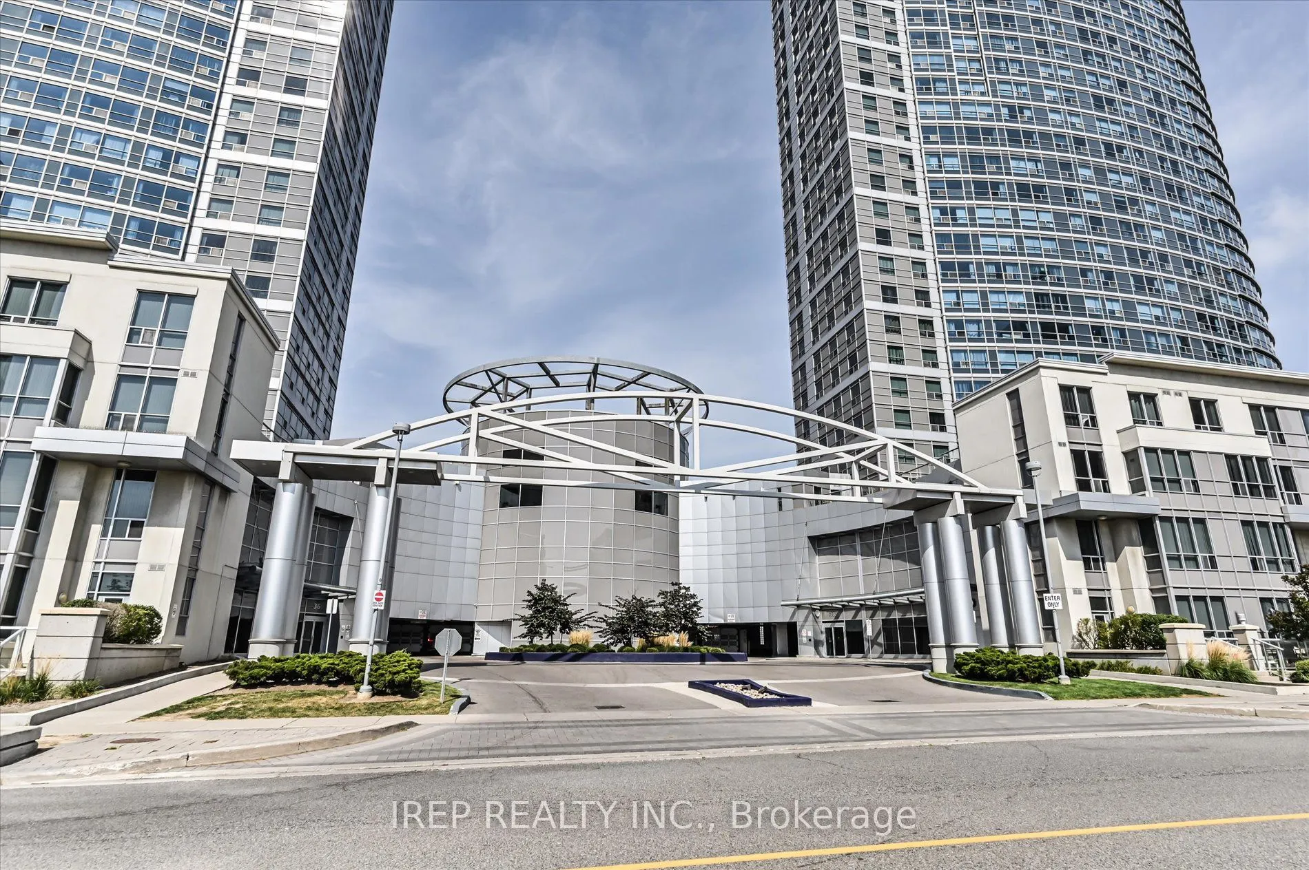 38 Lee Centre Drive, #3003