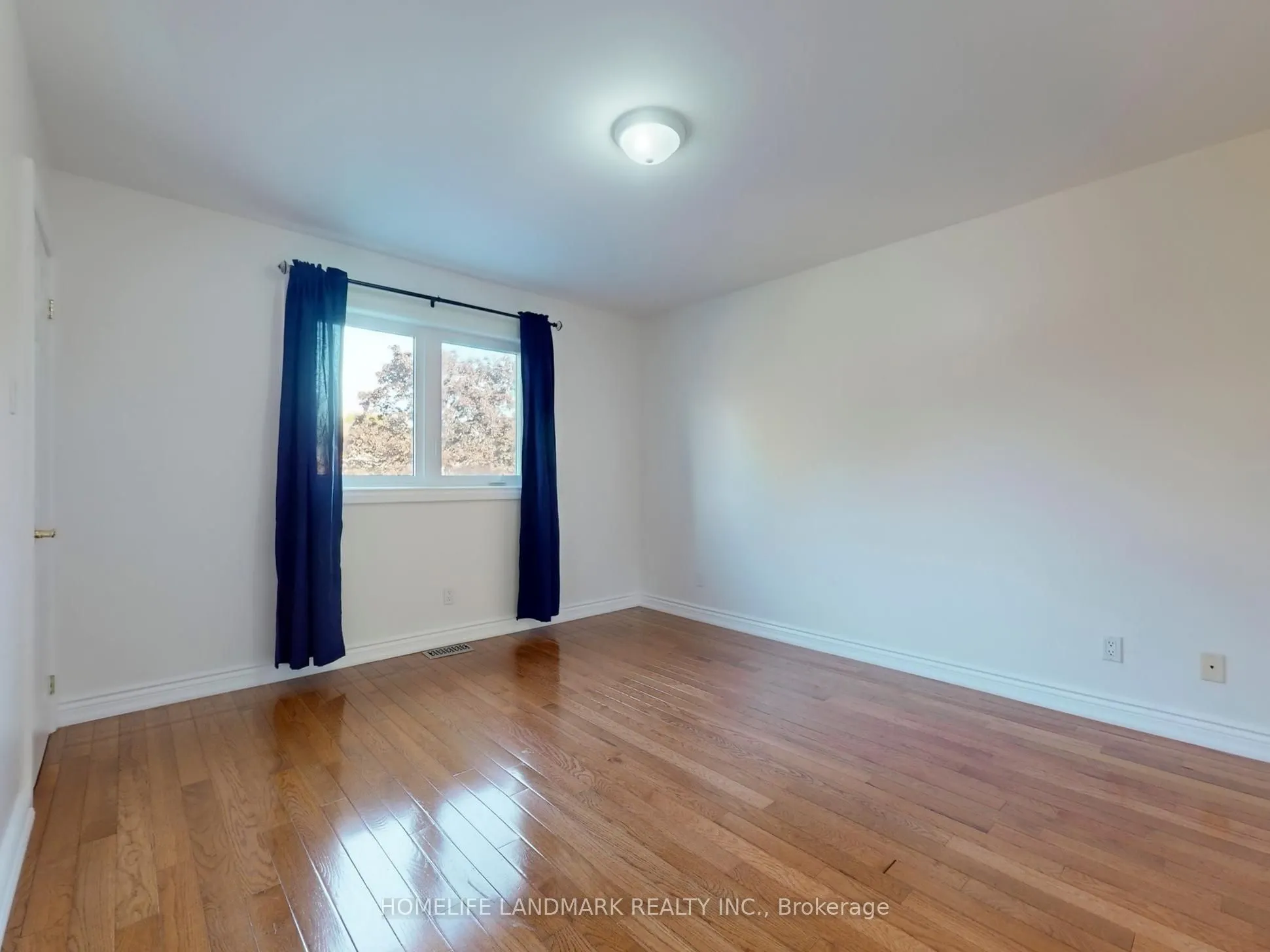 6 Broughton Court