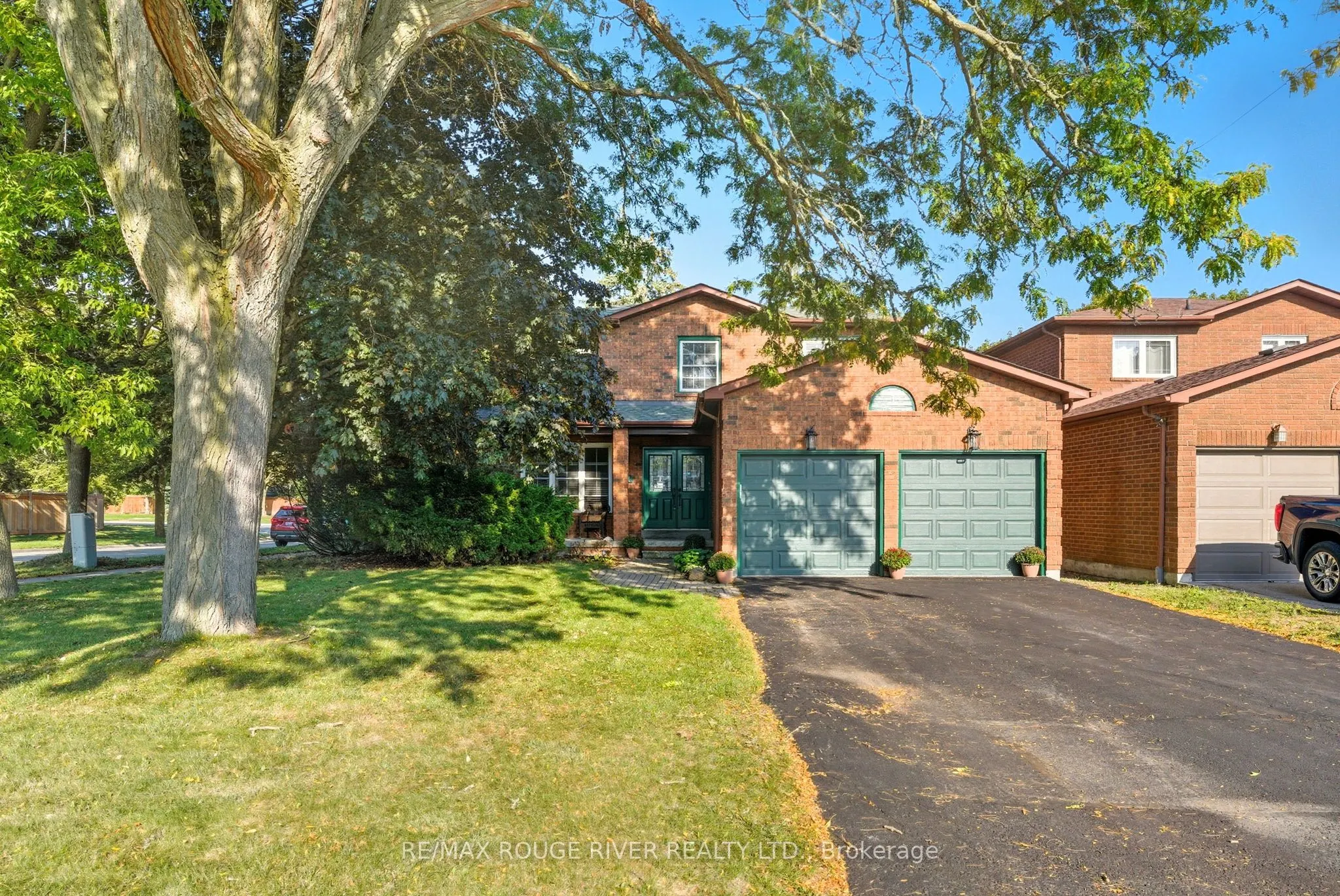 1 Broughton Court