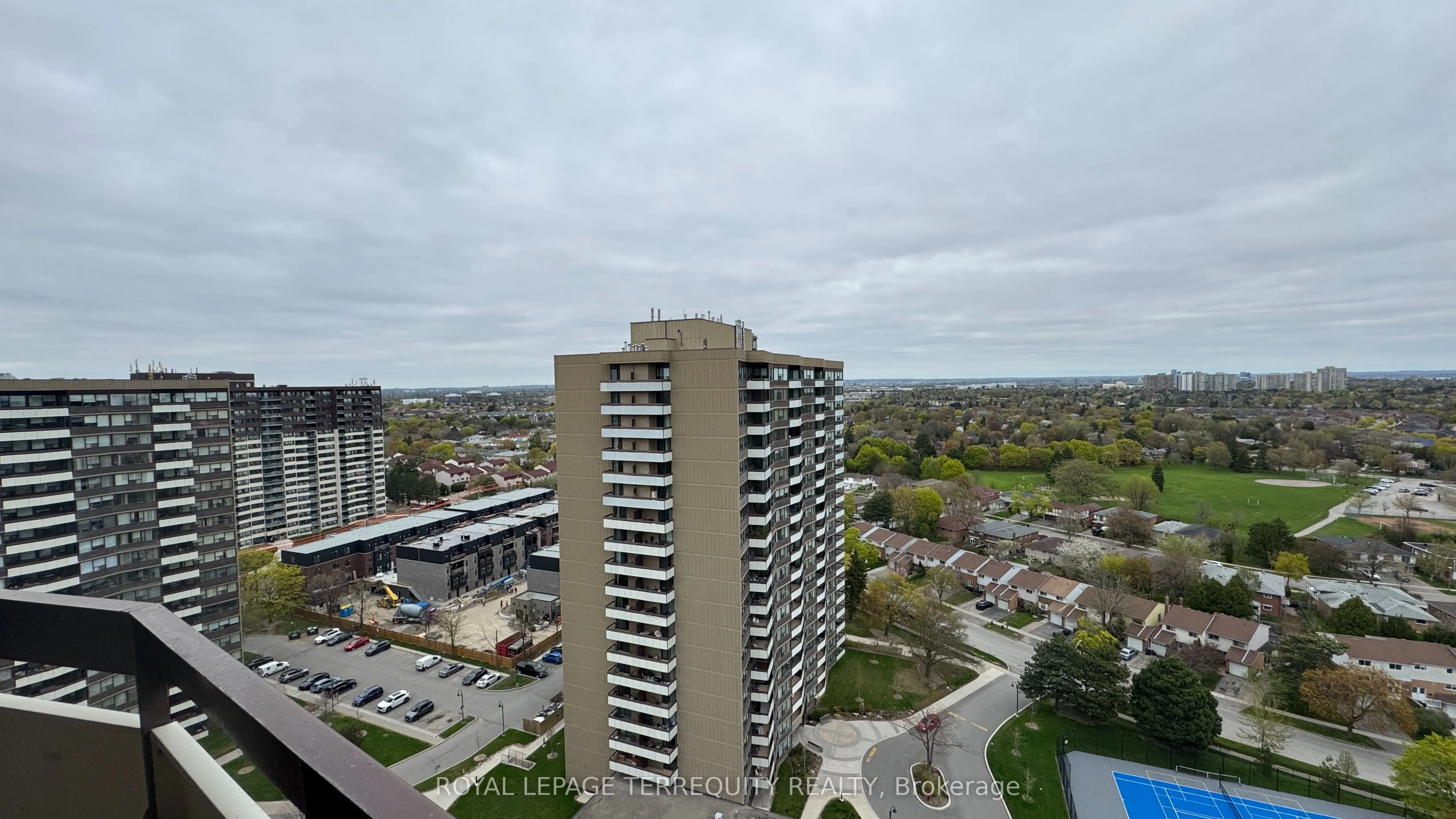 65 Huntingdale Boulevard, #PH4