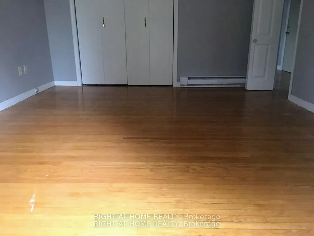 116 Brock Street E, #2