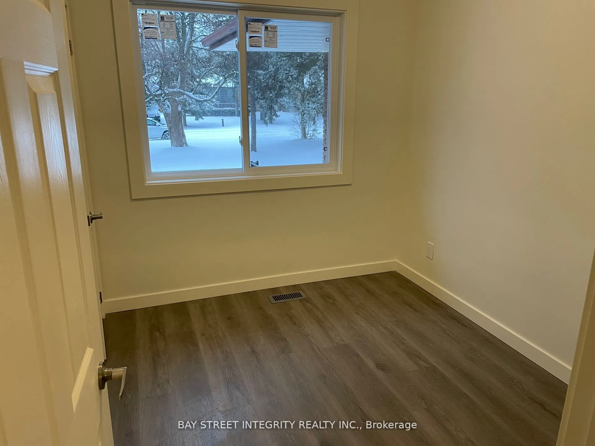 43 Fairglen Avenue
