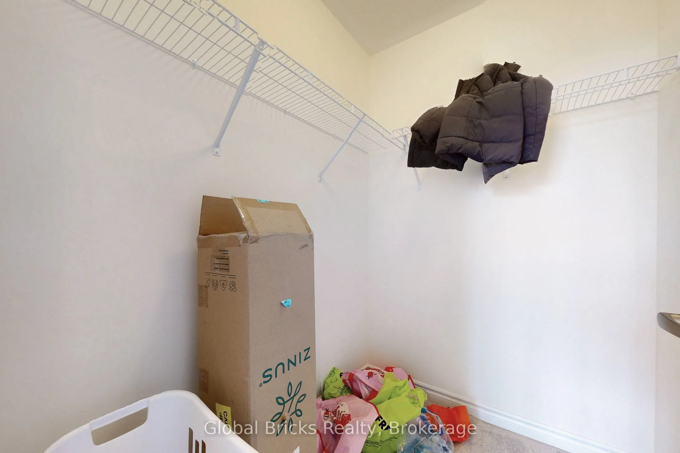 941 Rexton Drive