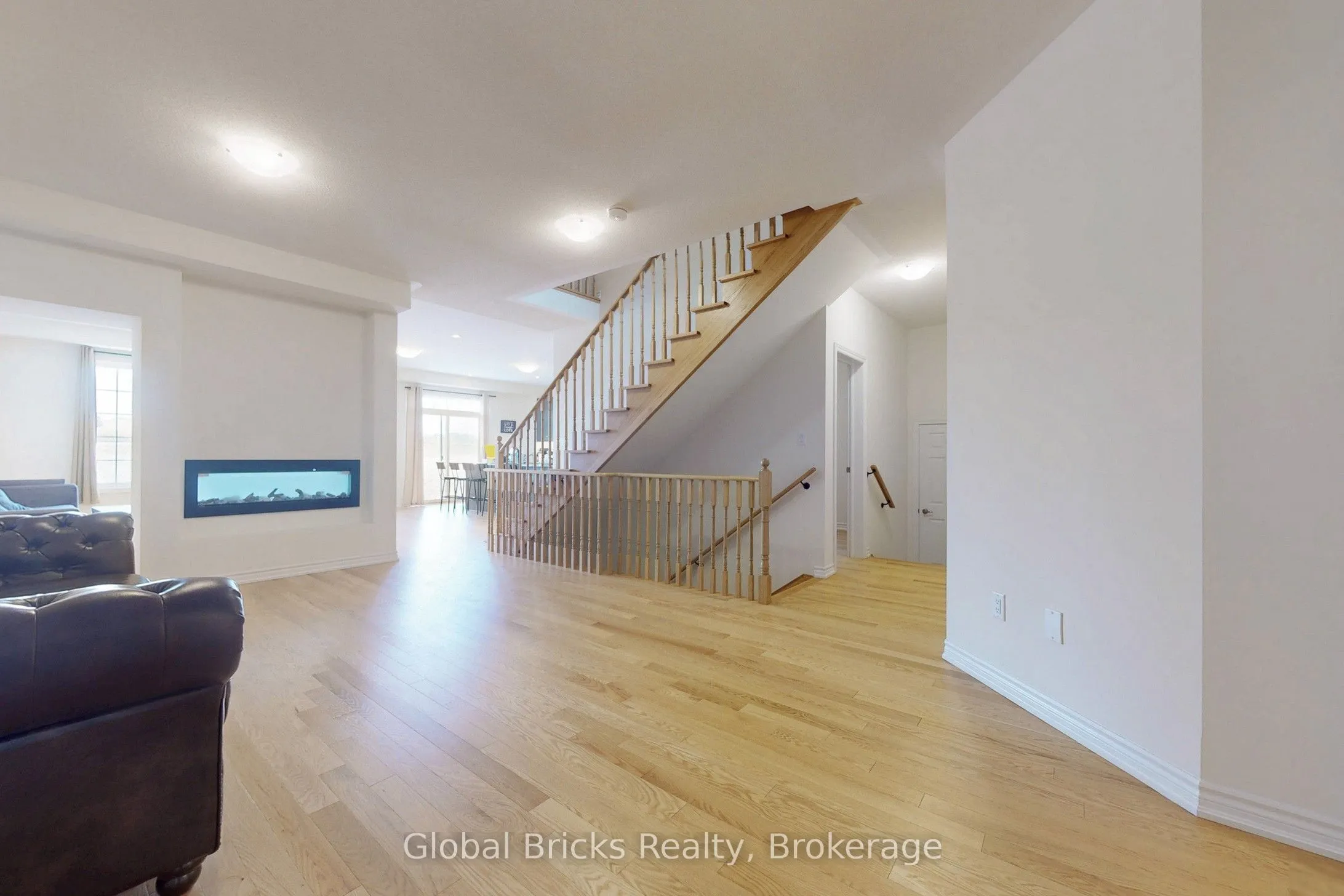 941 Rexton Drive