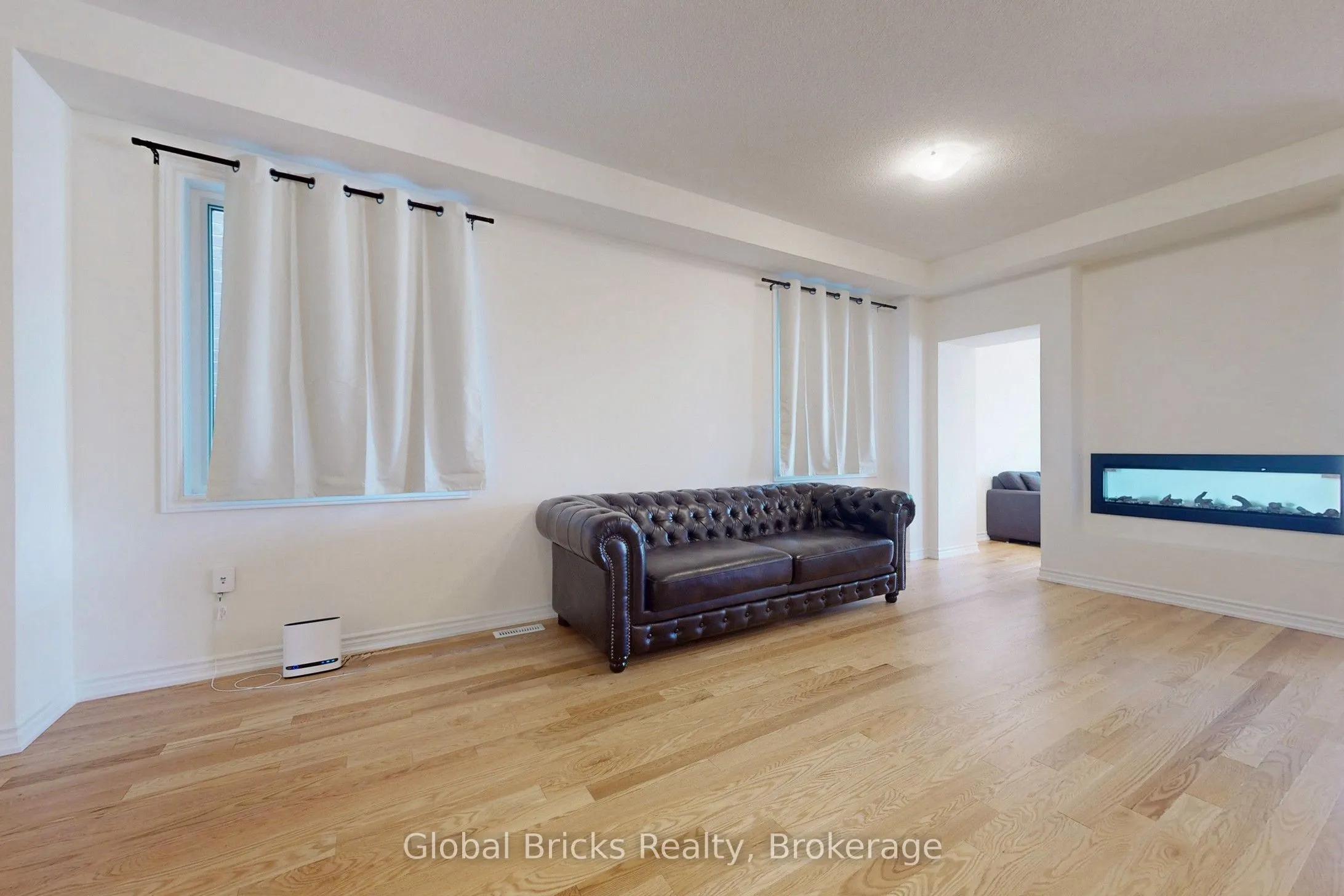 941 Rexton Drive
