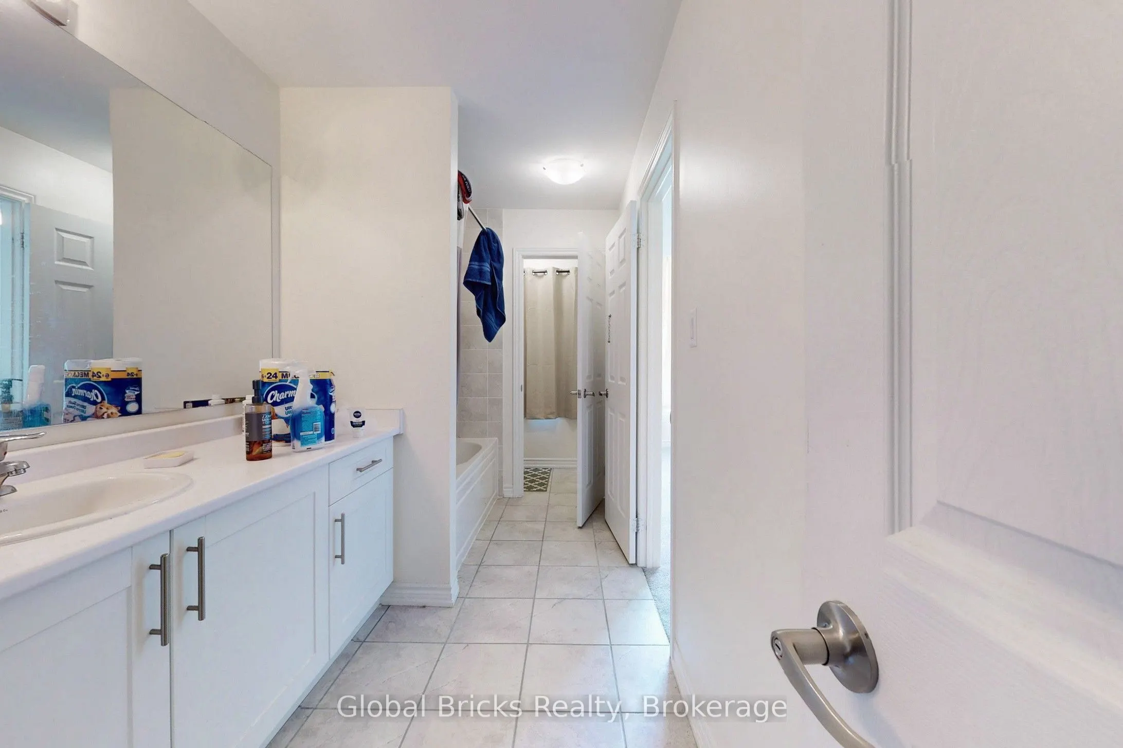 941 Rexton Drive