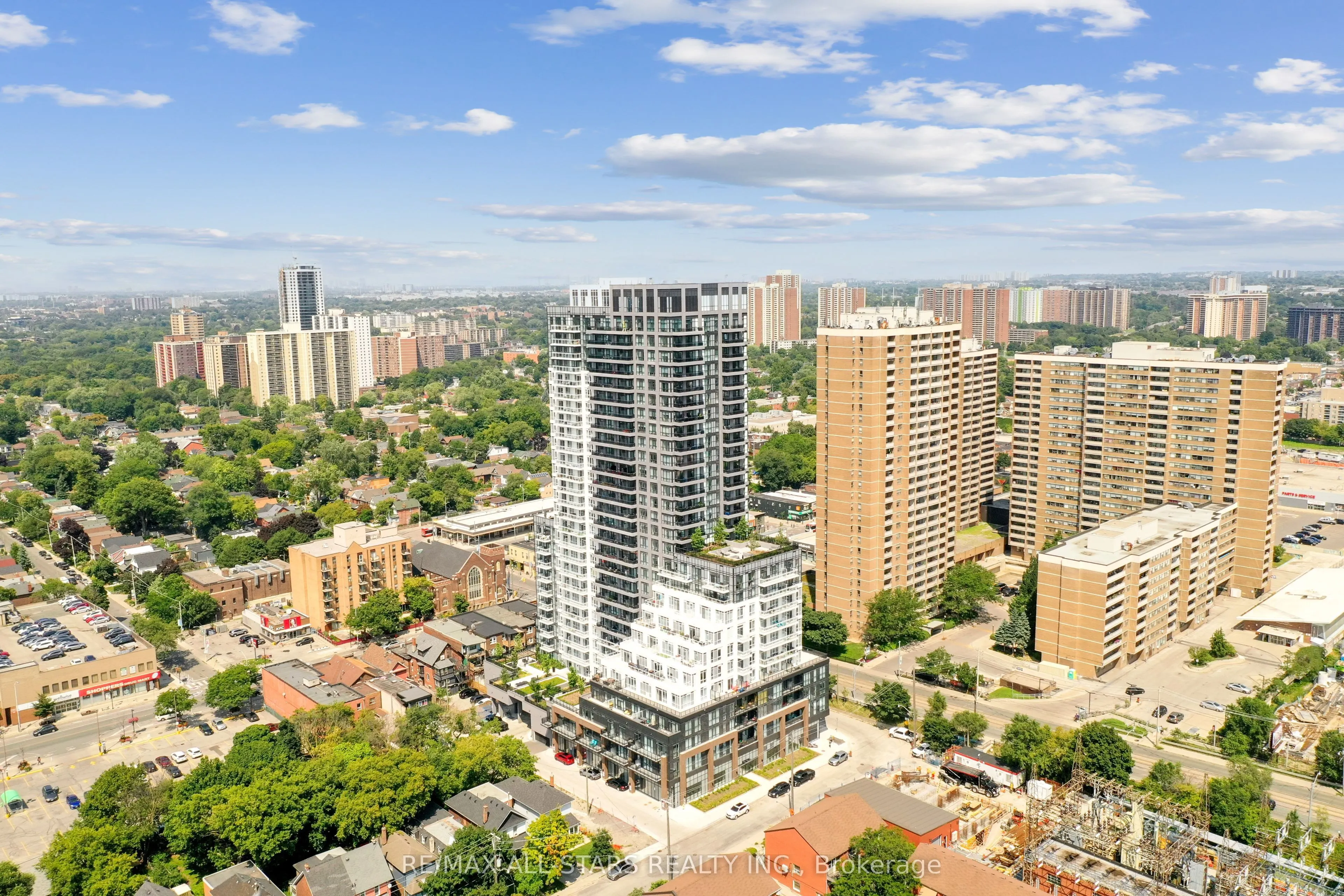 286 Main Street, #2210