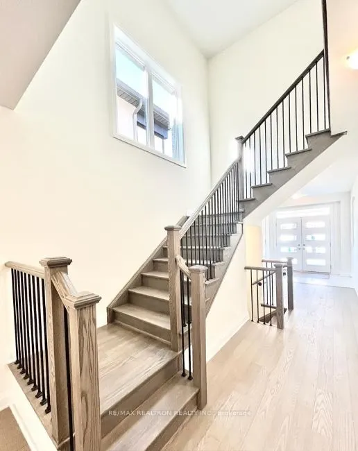 3246 Chimney Swift Crescent