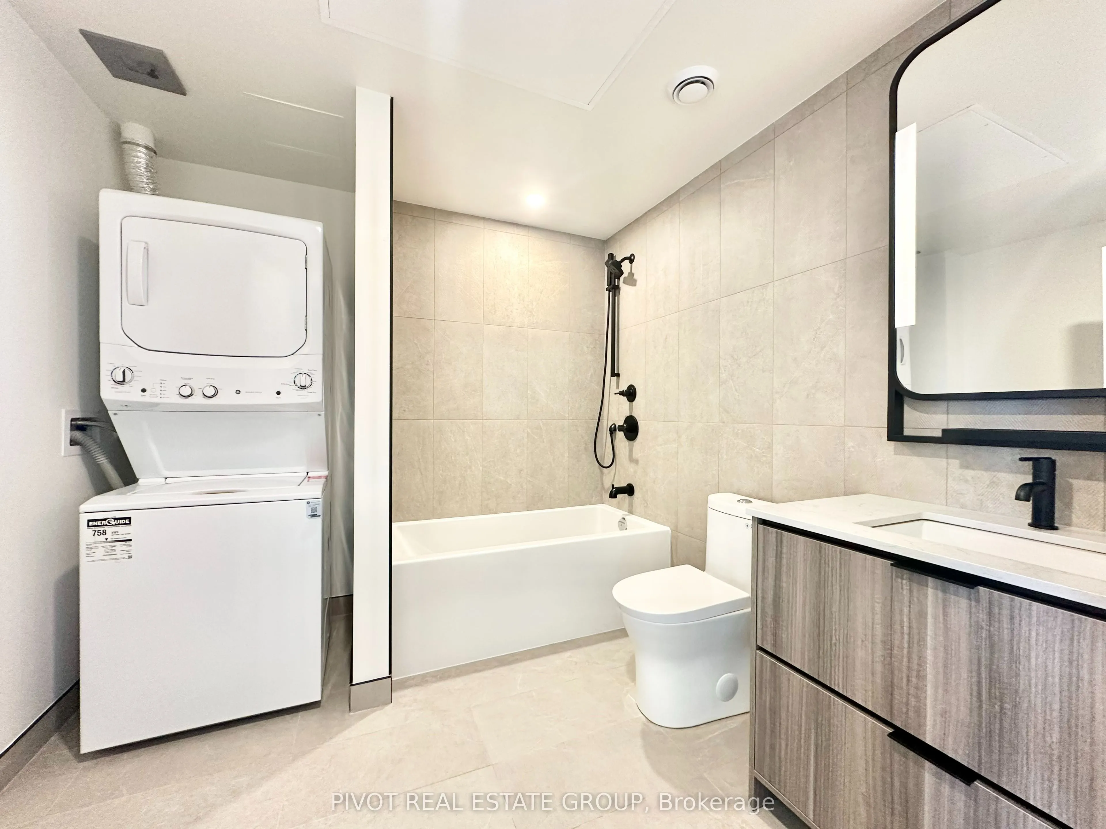 1050 Eastern Avenue, #907