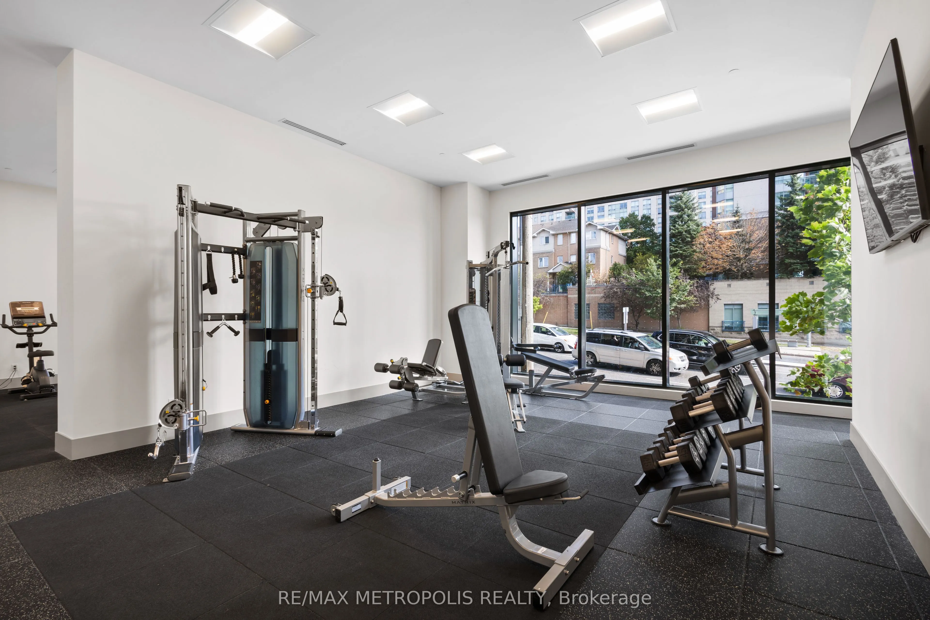 1350 Ellesmere Road, #210
