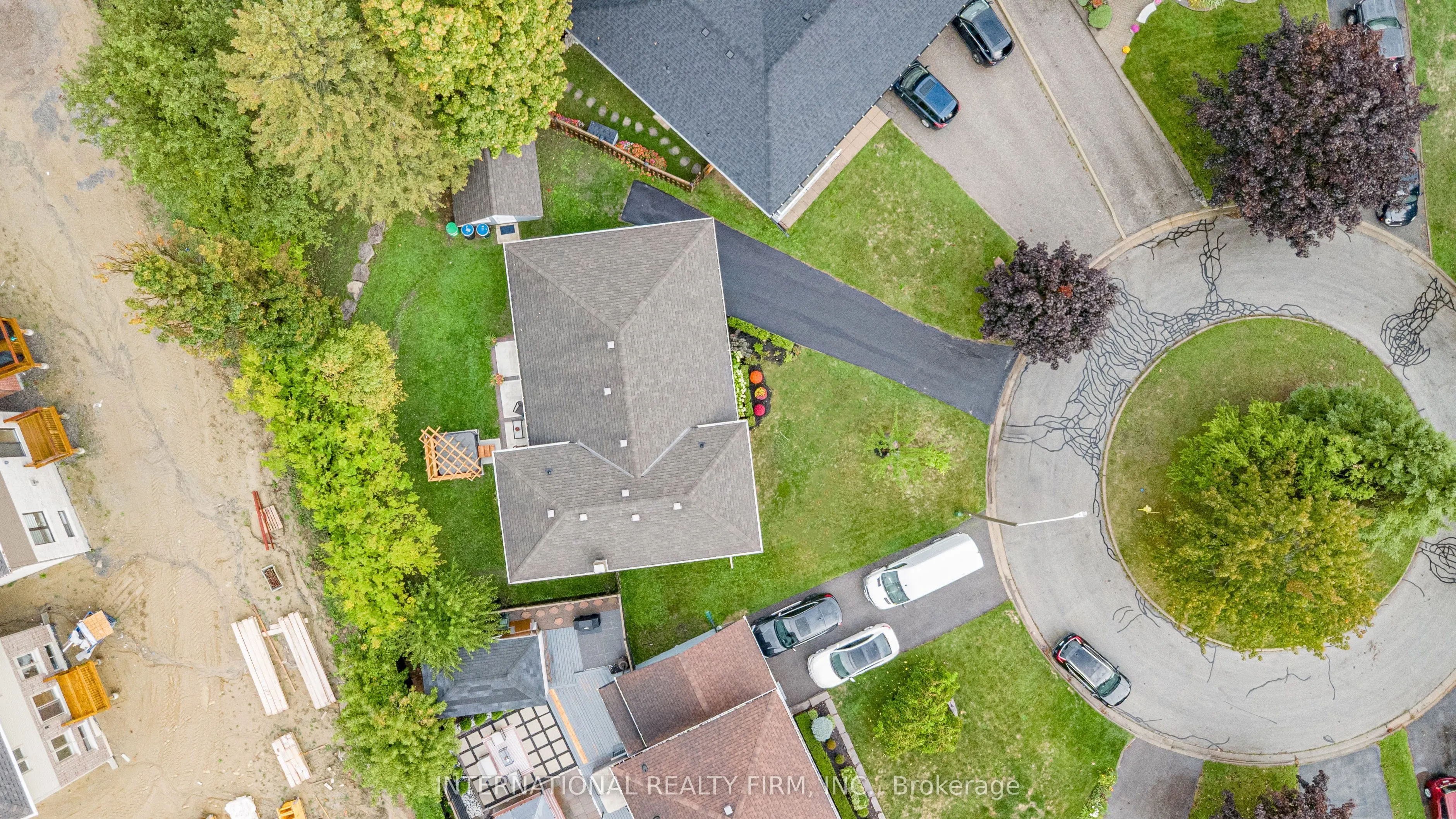 55 Oriole Court