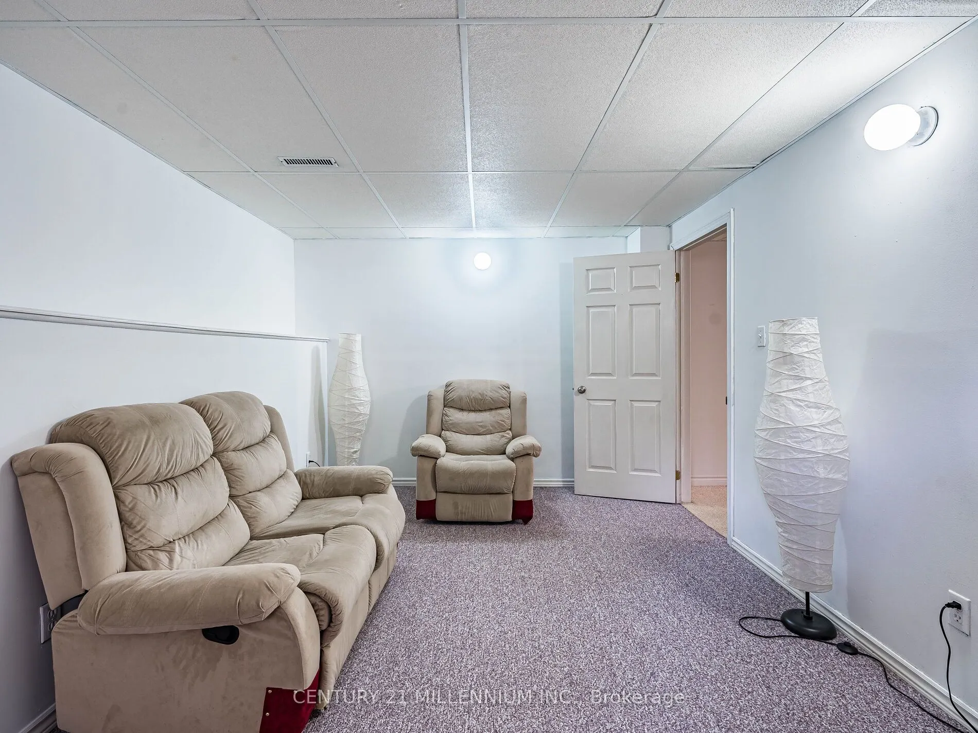 425 Elmwood Court