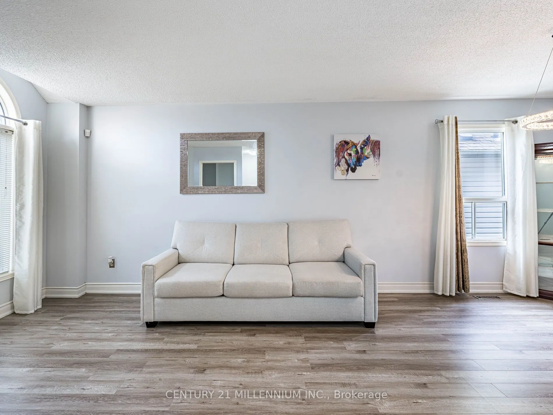 425 Elmwood Court