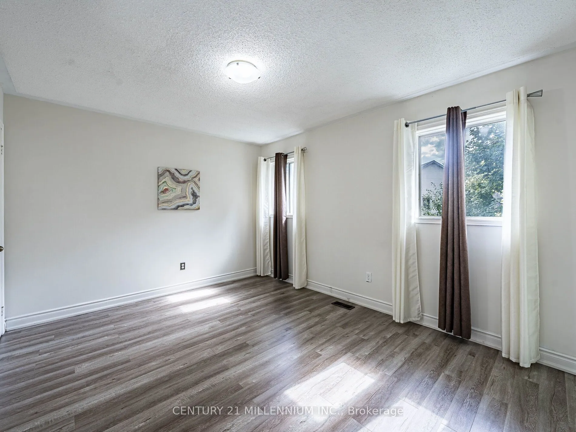 425 Elmwood Court