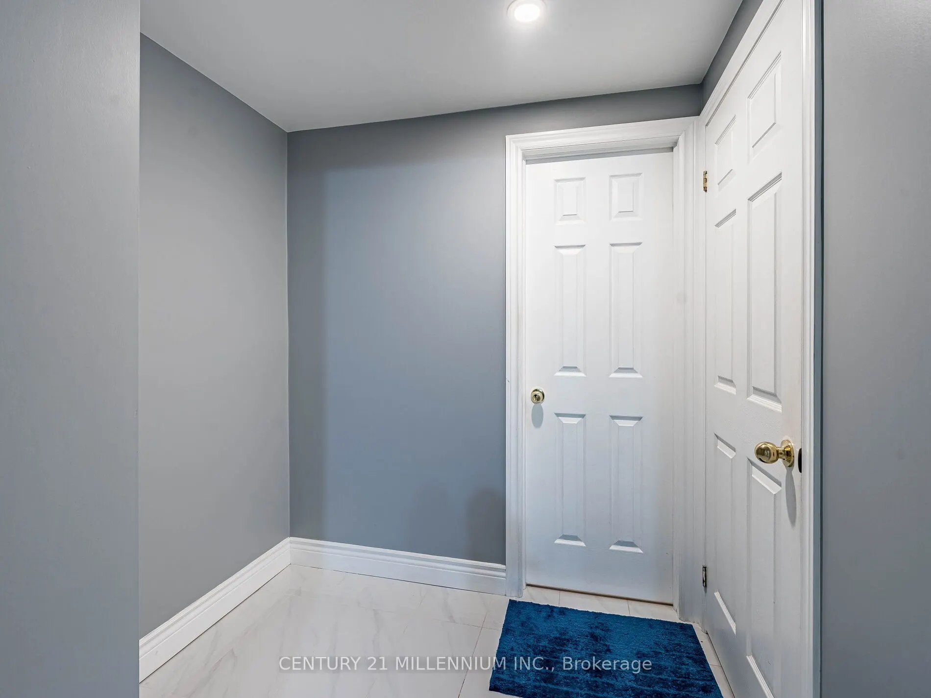 425 Elmwood Court