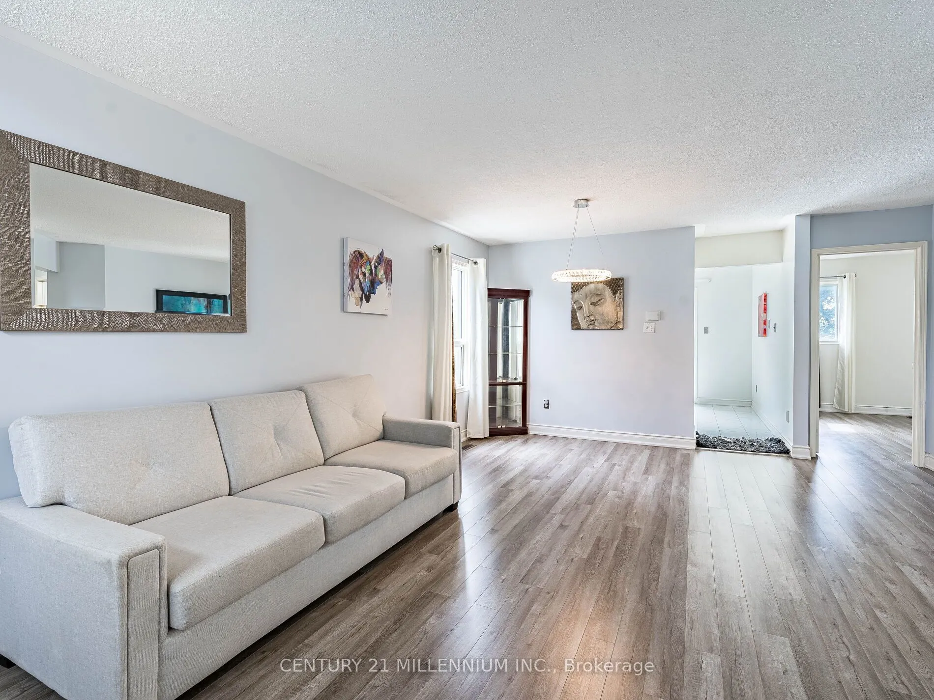 425 Elmwood Court