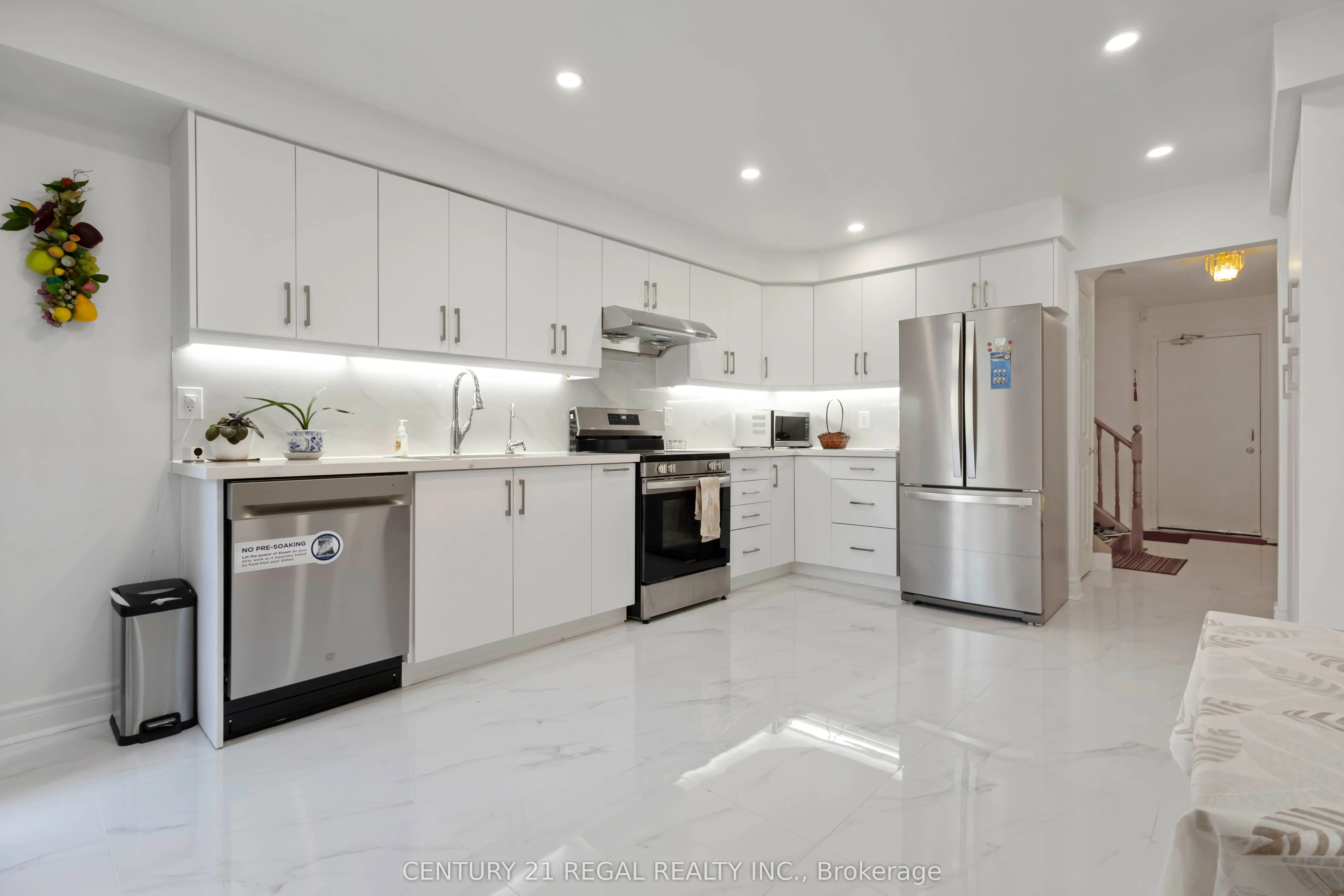 85 Nettlecreek Crescent
