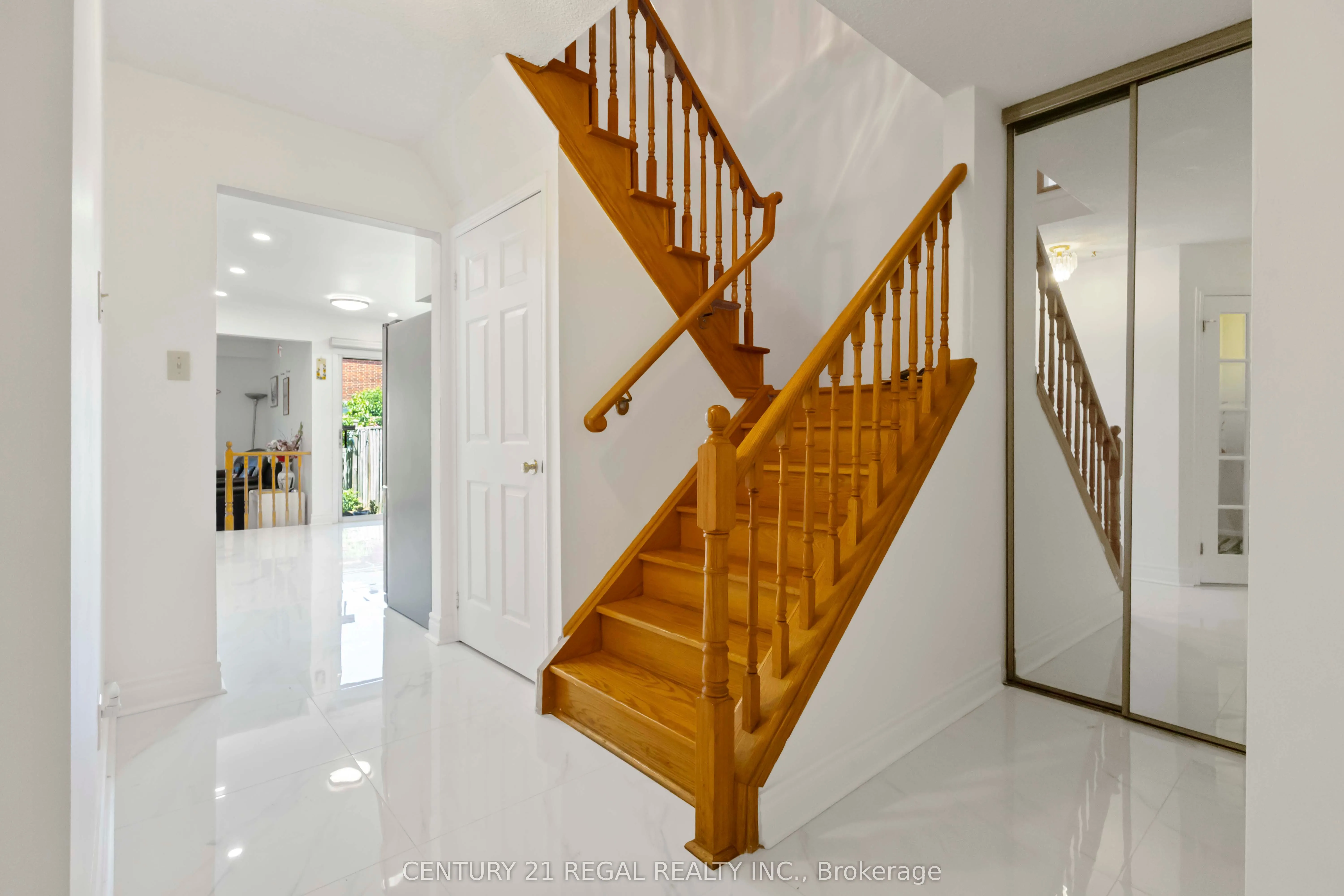 85 Nettlecreek Crescent