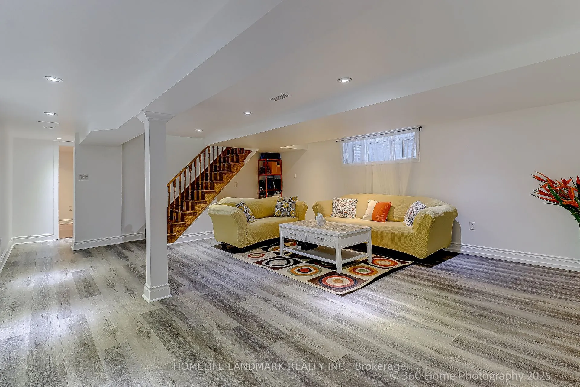 38 Moorecroft Crescent