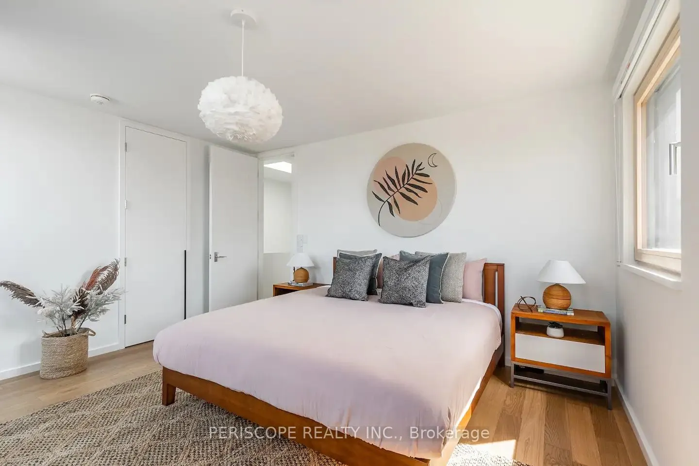 33 Fernwood Park Avenue, #Unit B