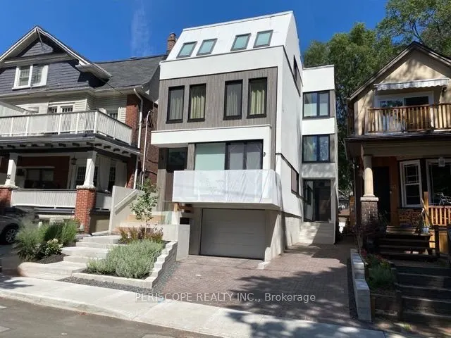 33 Fernwood Park Avenue, #Unit B