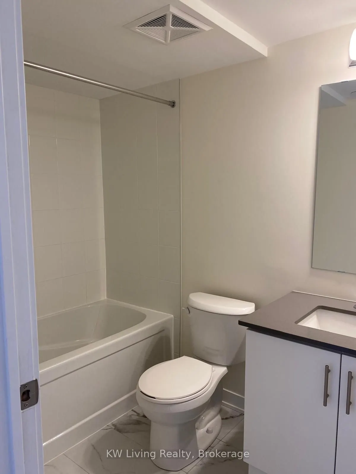 1695 Dersan Street, #223