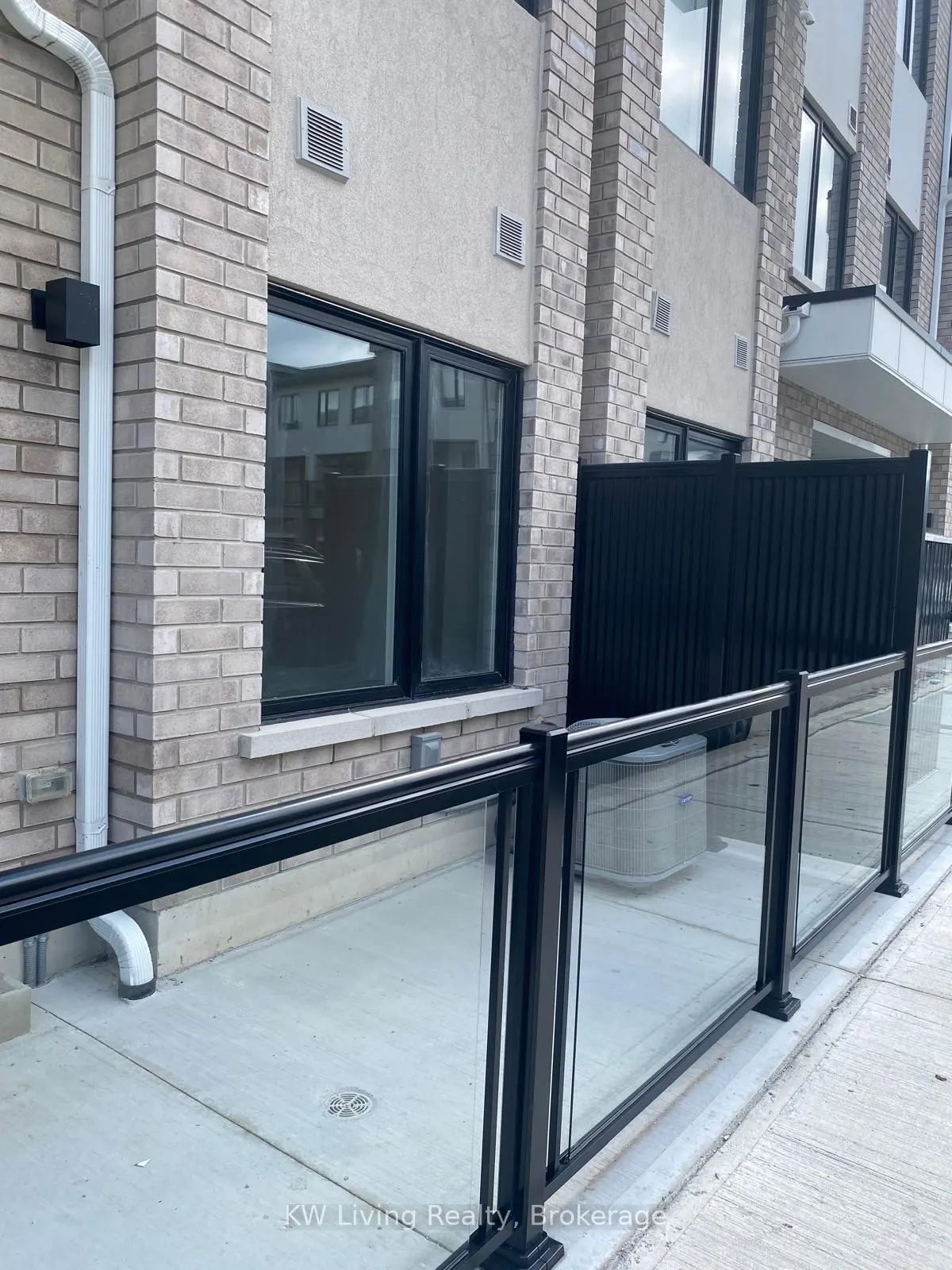 1695 Dersan Street, #223