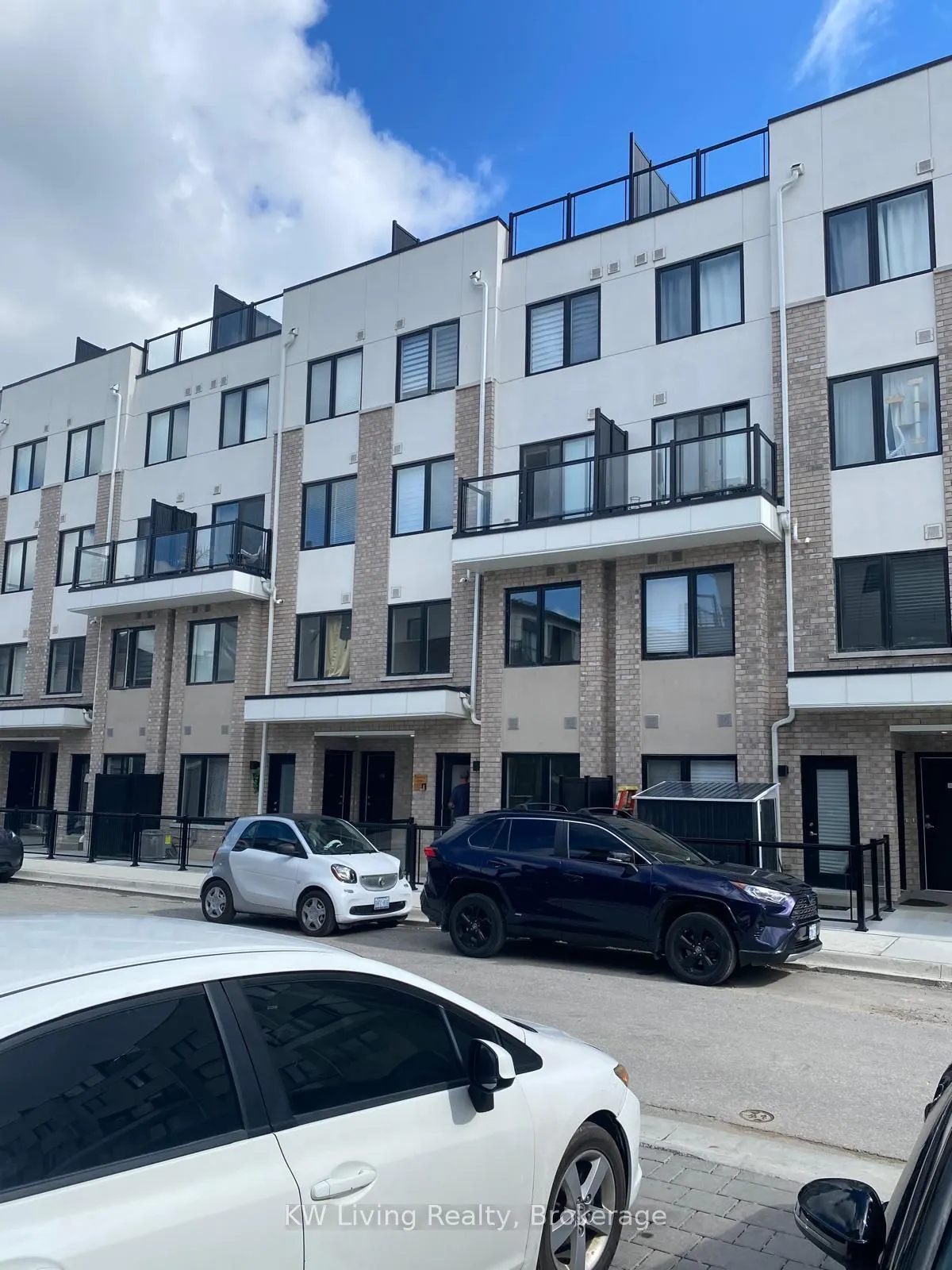 1695 Dersan Street, #223