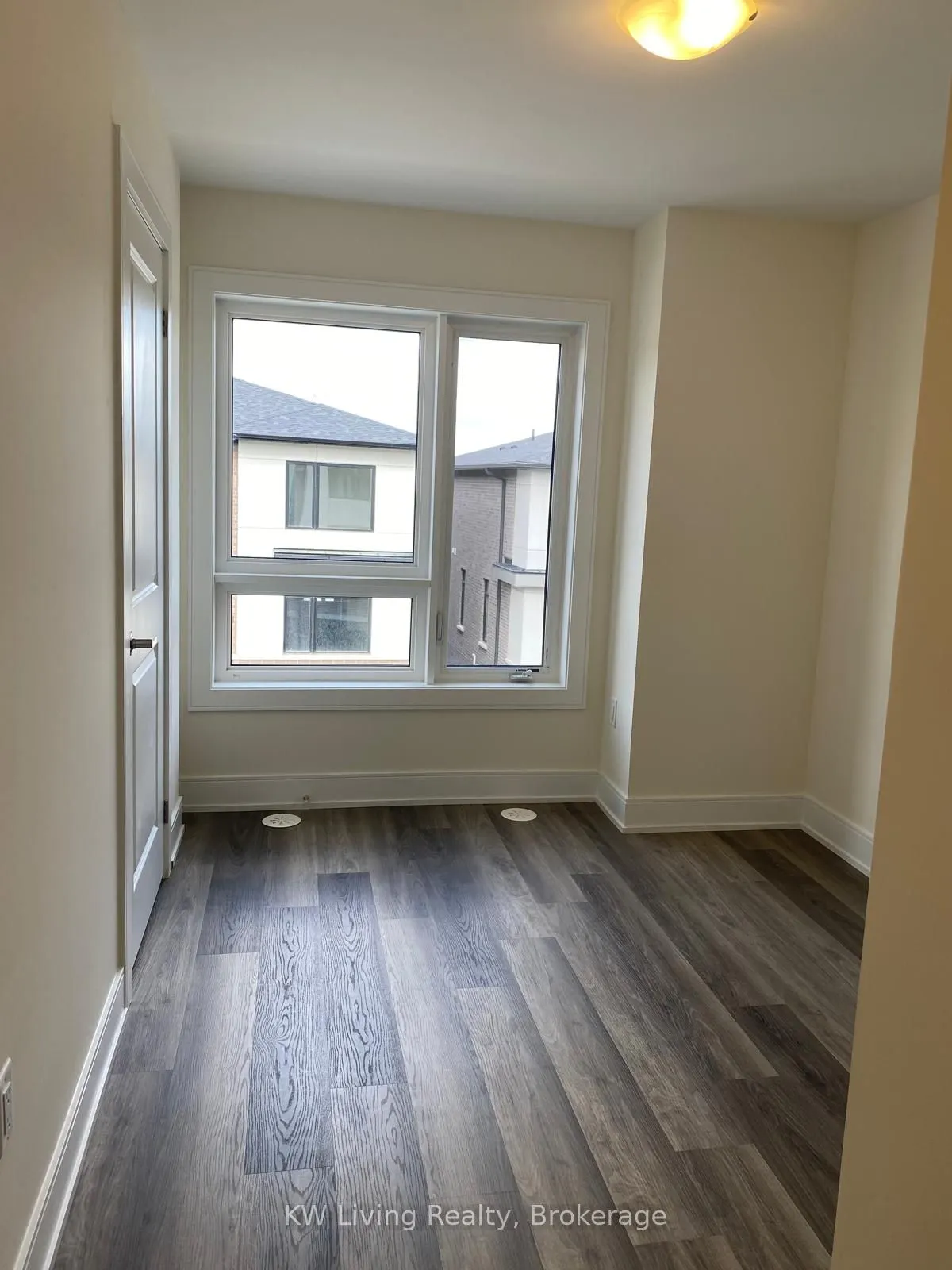 1695 Dersan Street, #502