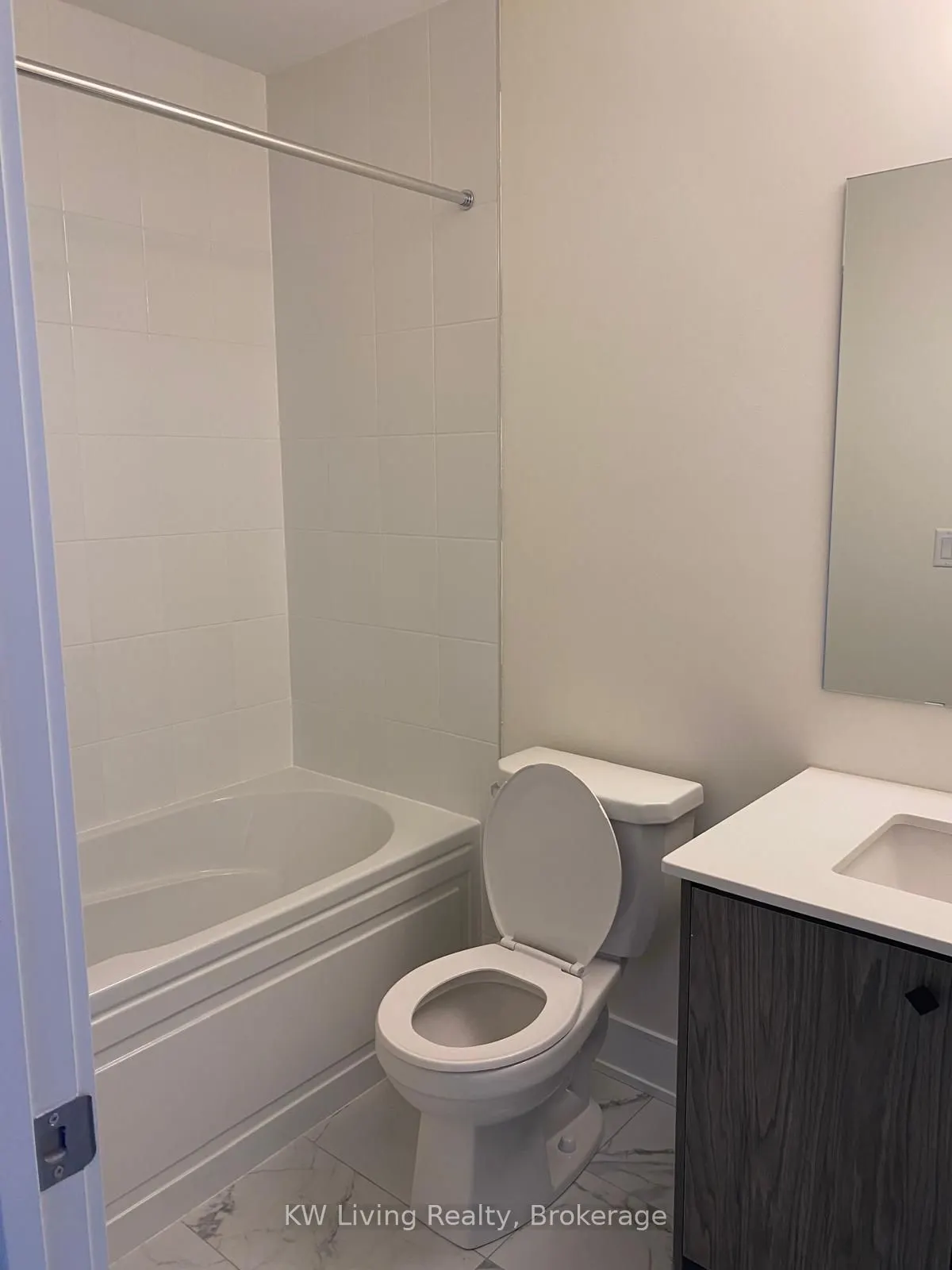 1695 Dersan Street, #502