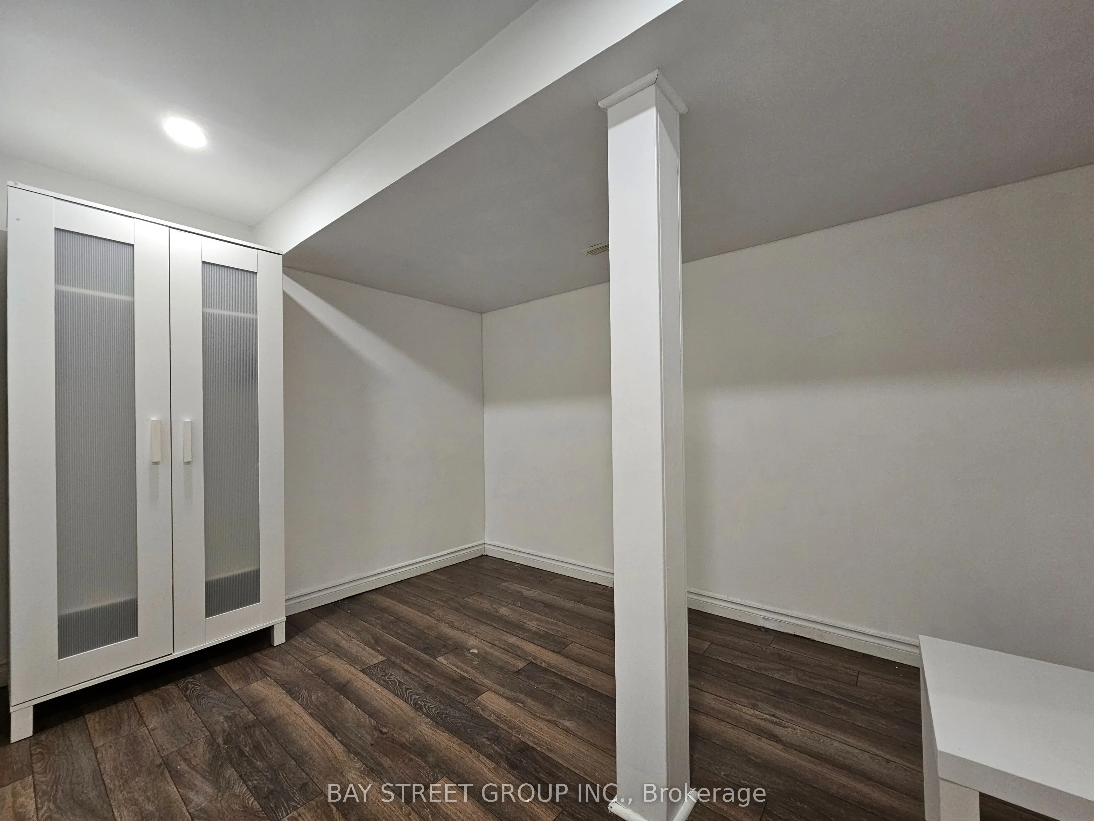 52 Janet Boulevard, #Bsmt