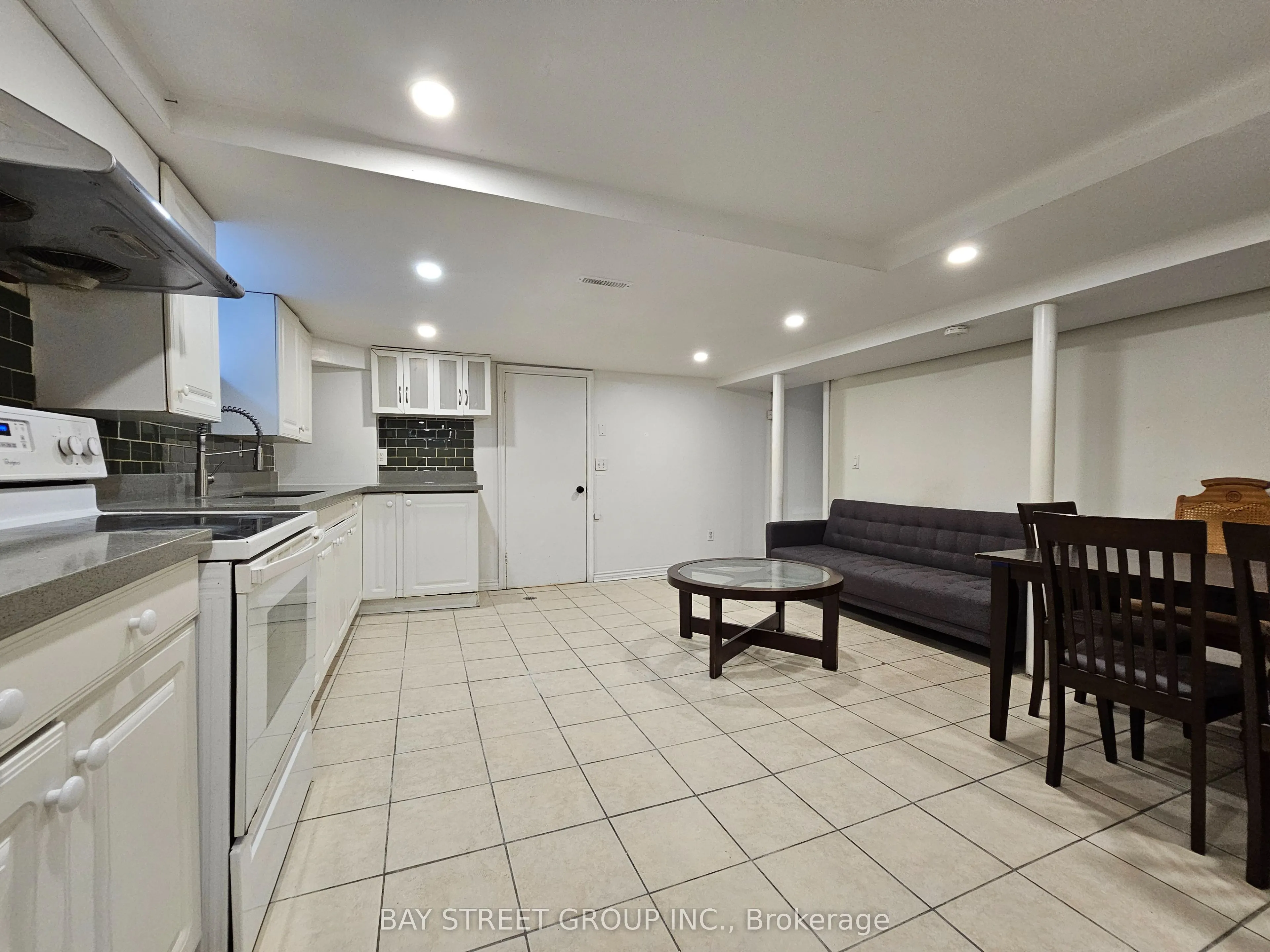 52 Janet Boulevard, #Bsmt