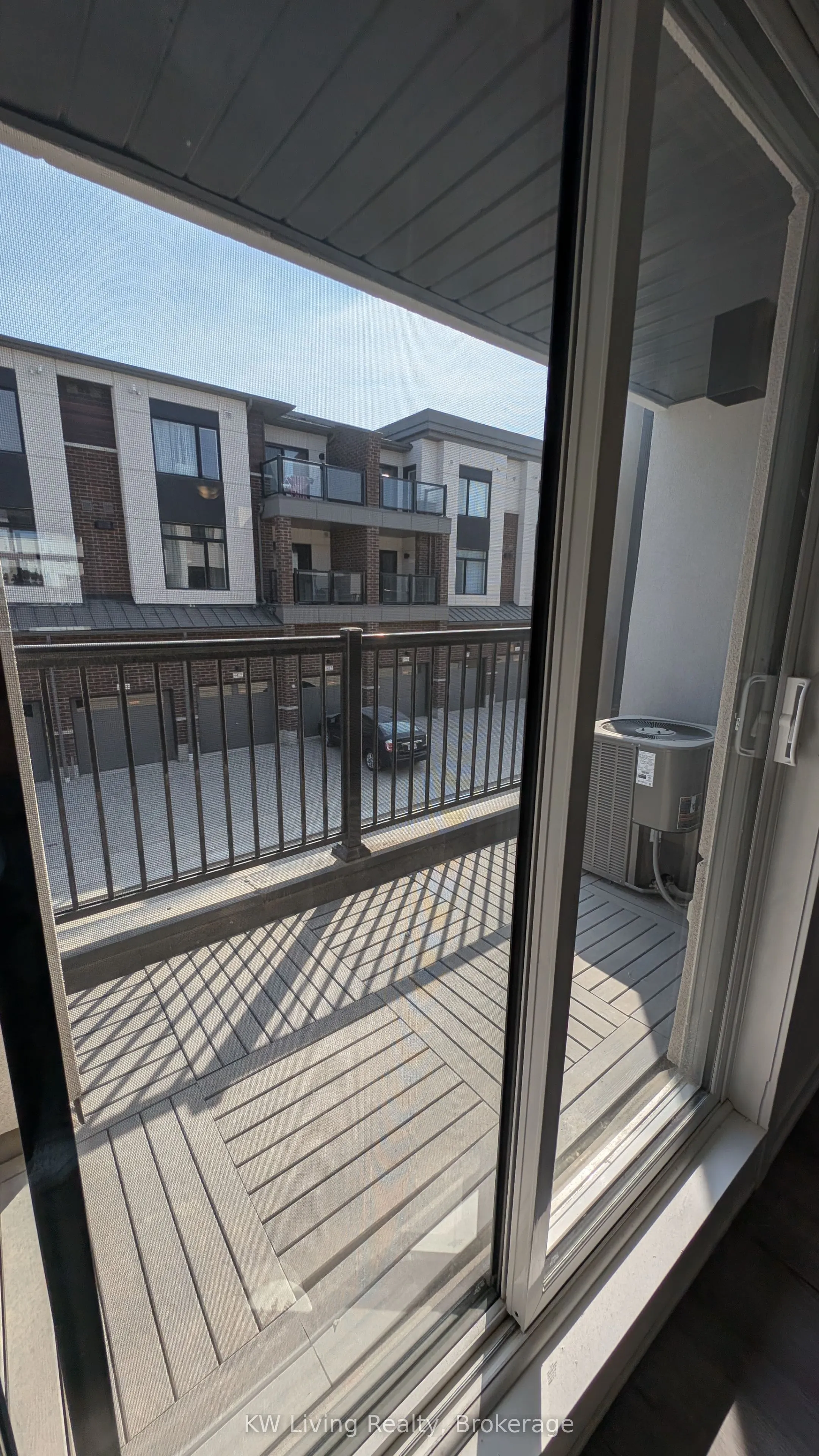 1695 Dersan Street, #804