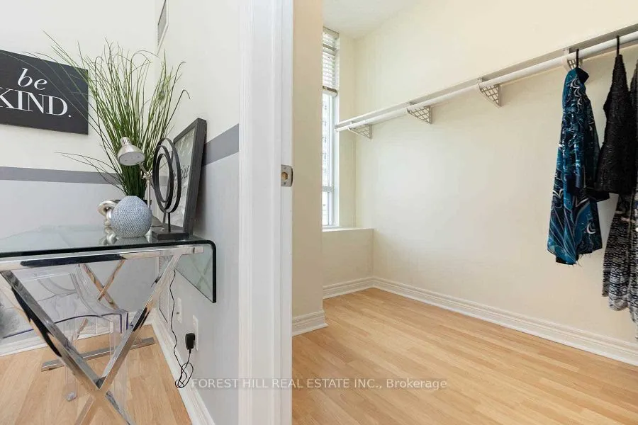 83 Borough Drive, #TH93A