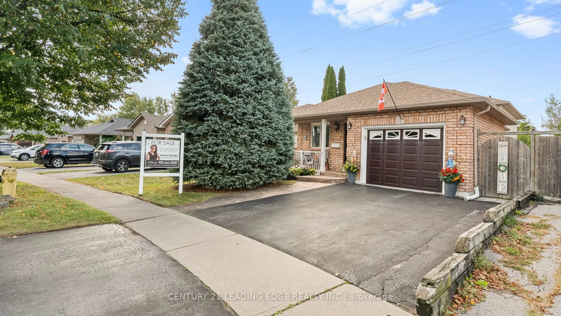 385 Compton Crescent