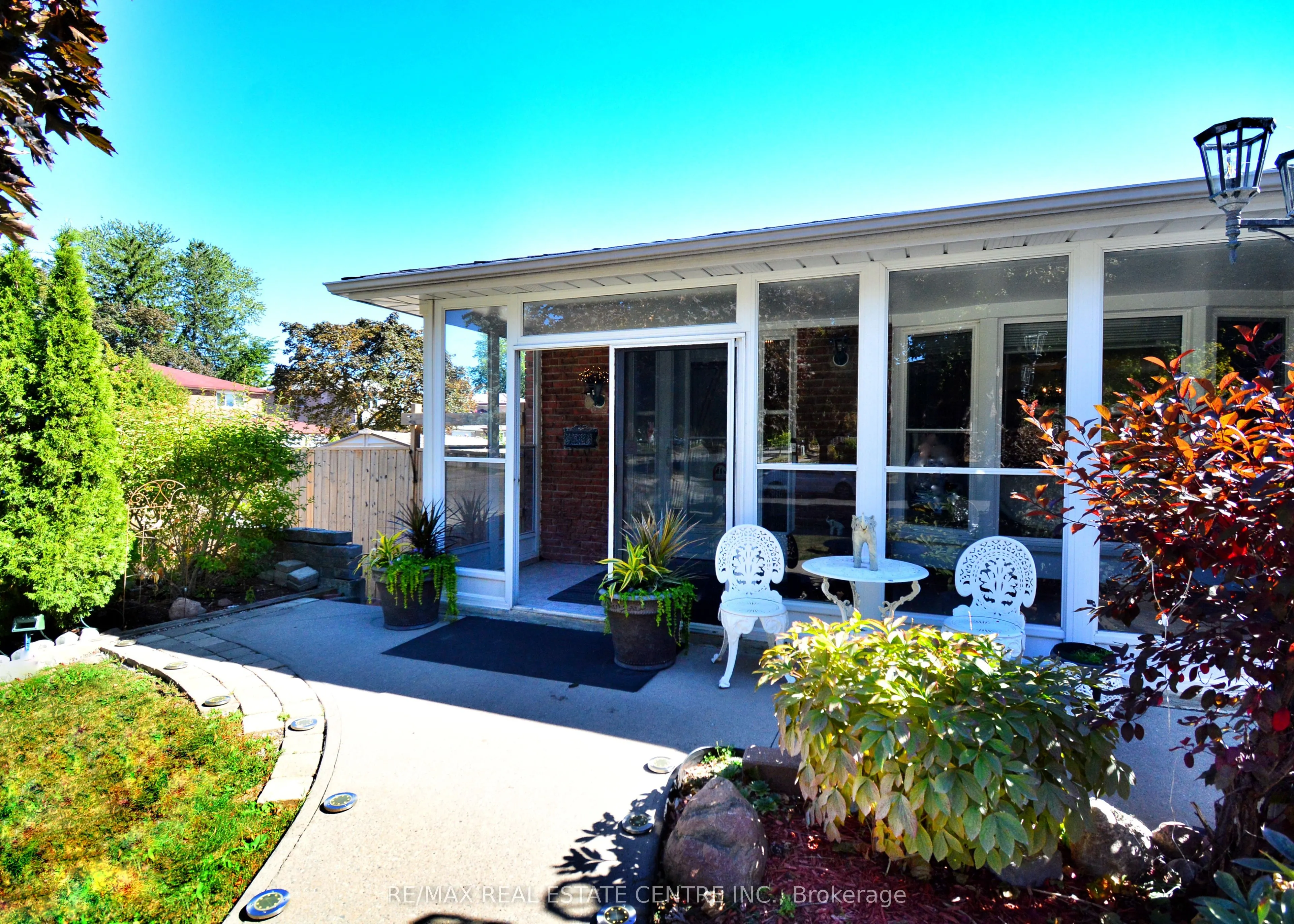 49 Boarhill Drive
