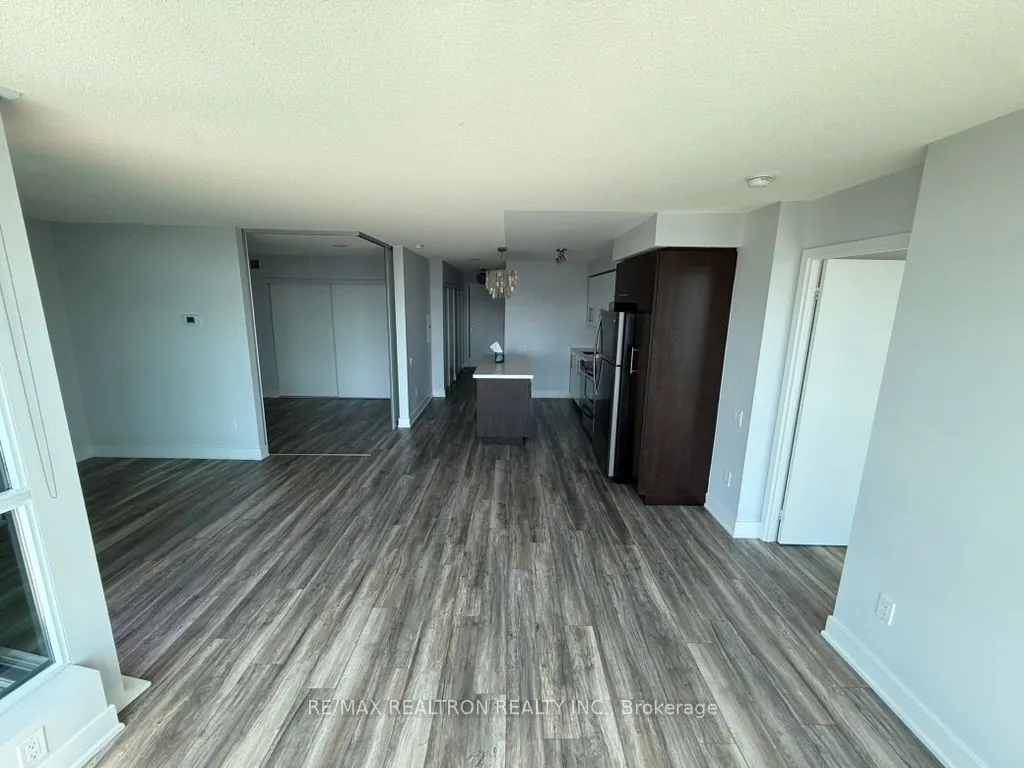 1048 Broadview Avenue, #2002
