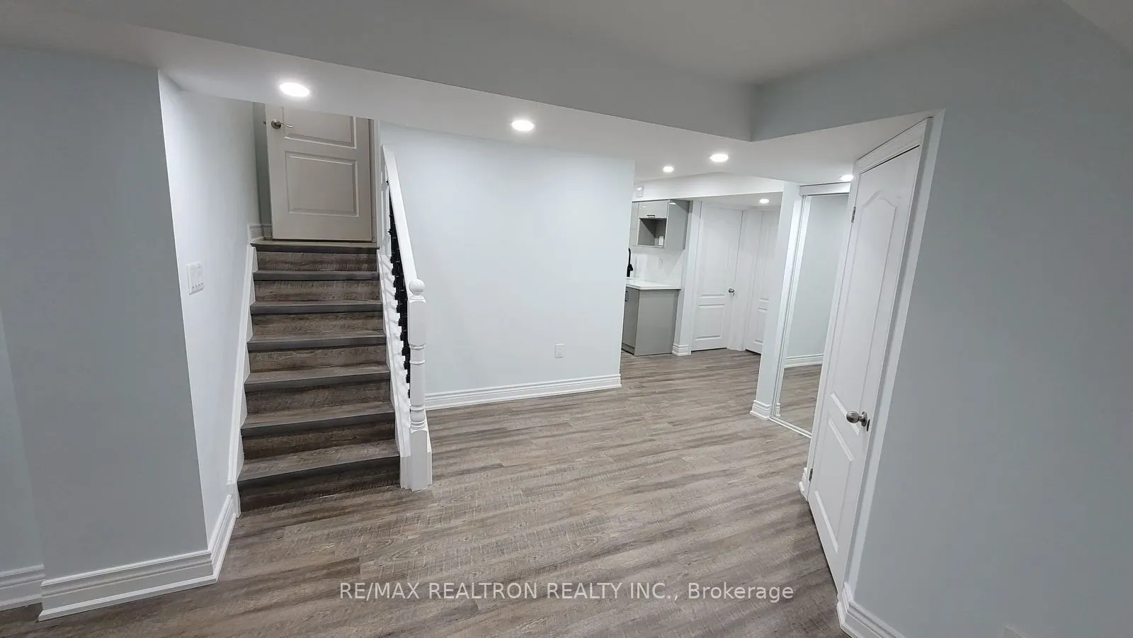 12 Wilsongary Circle