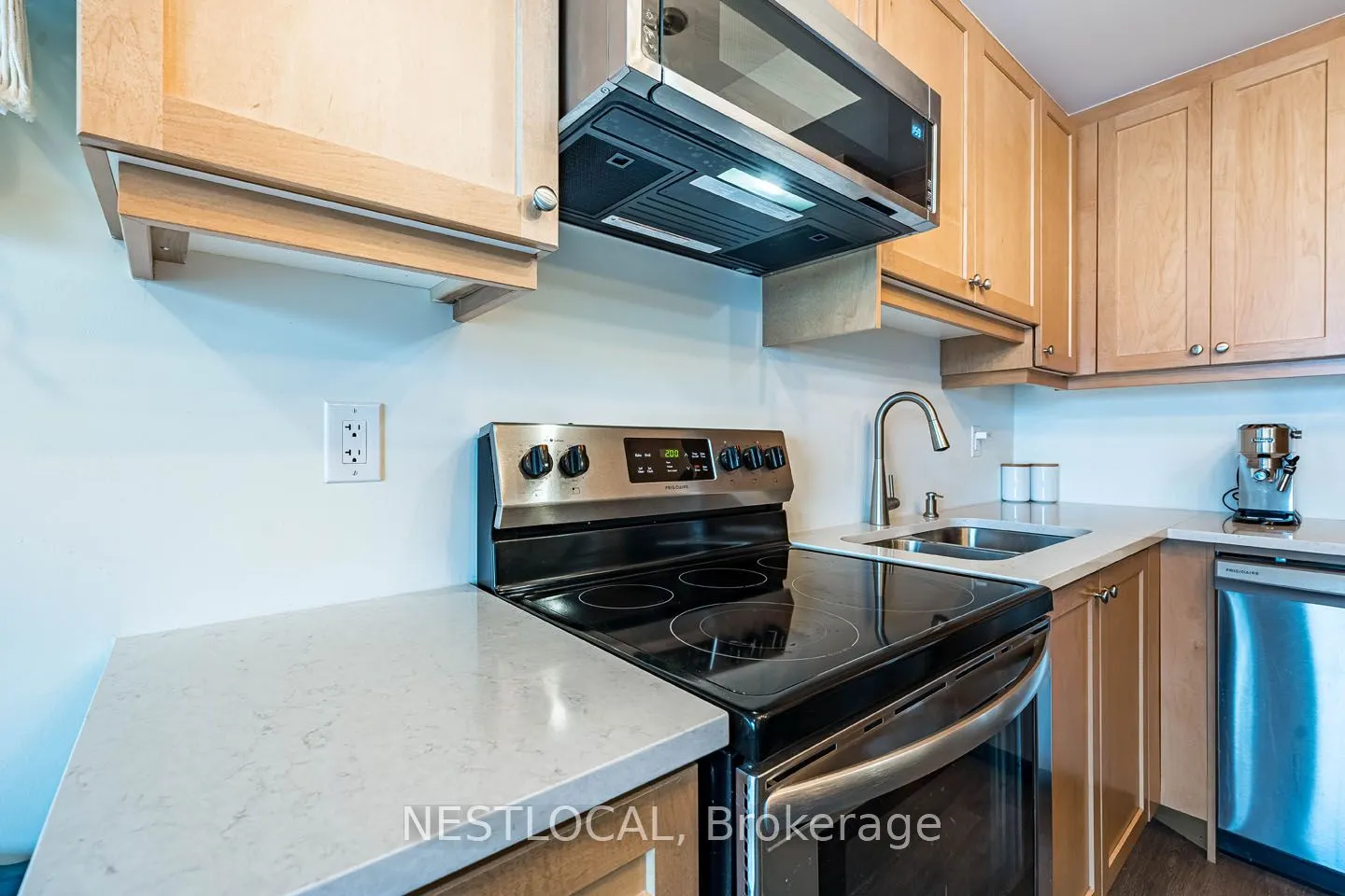 1085 Danforth Road, #206