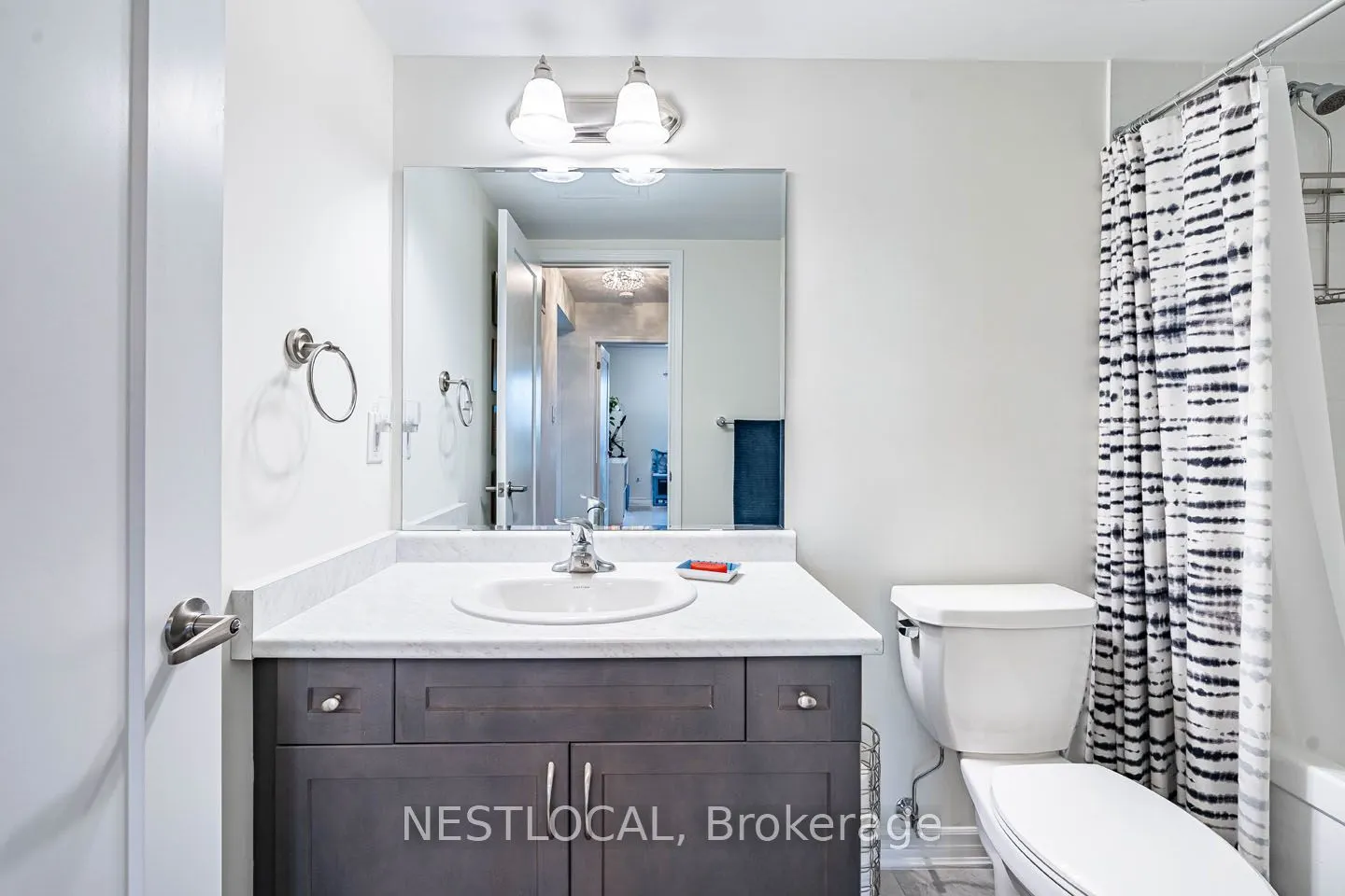1085 Danforth Road, #206