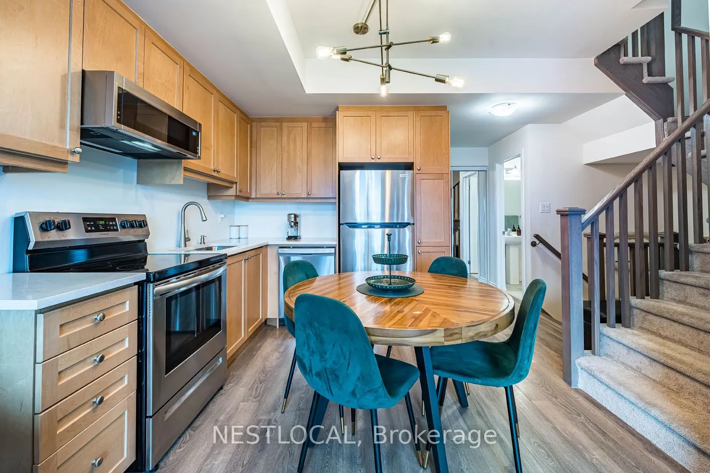 1085 Danforth Road, #206