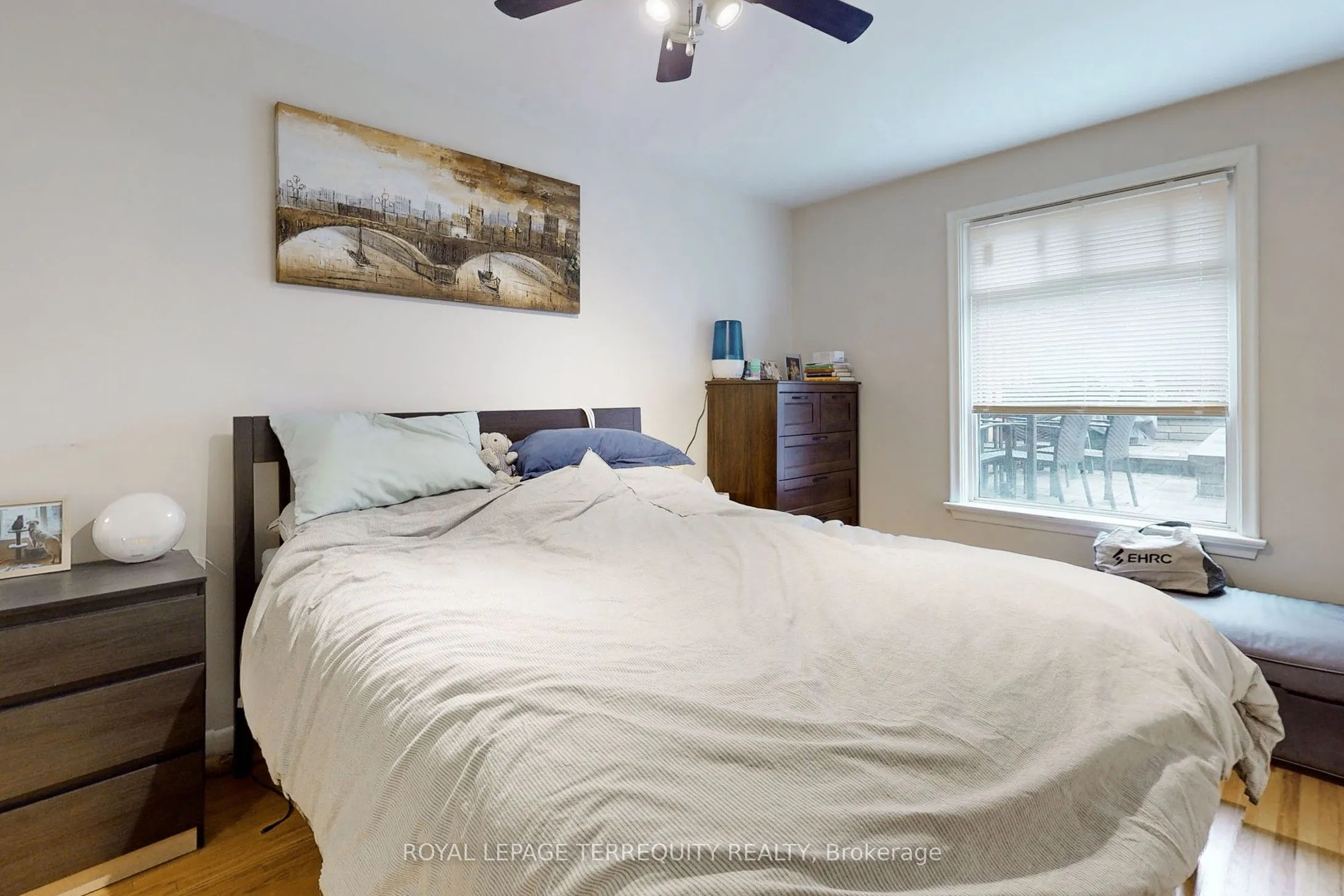 29 Love Crescent, #Main