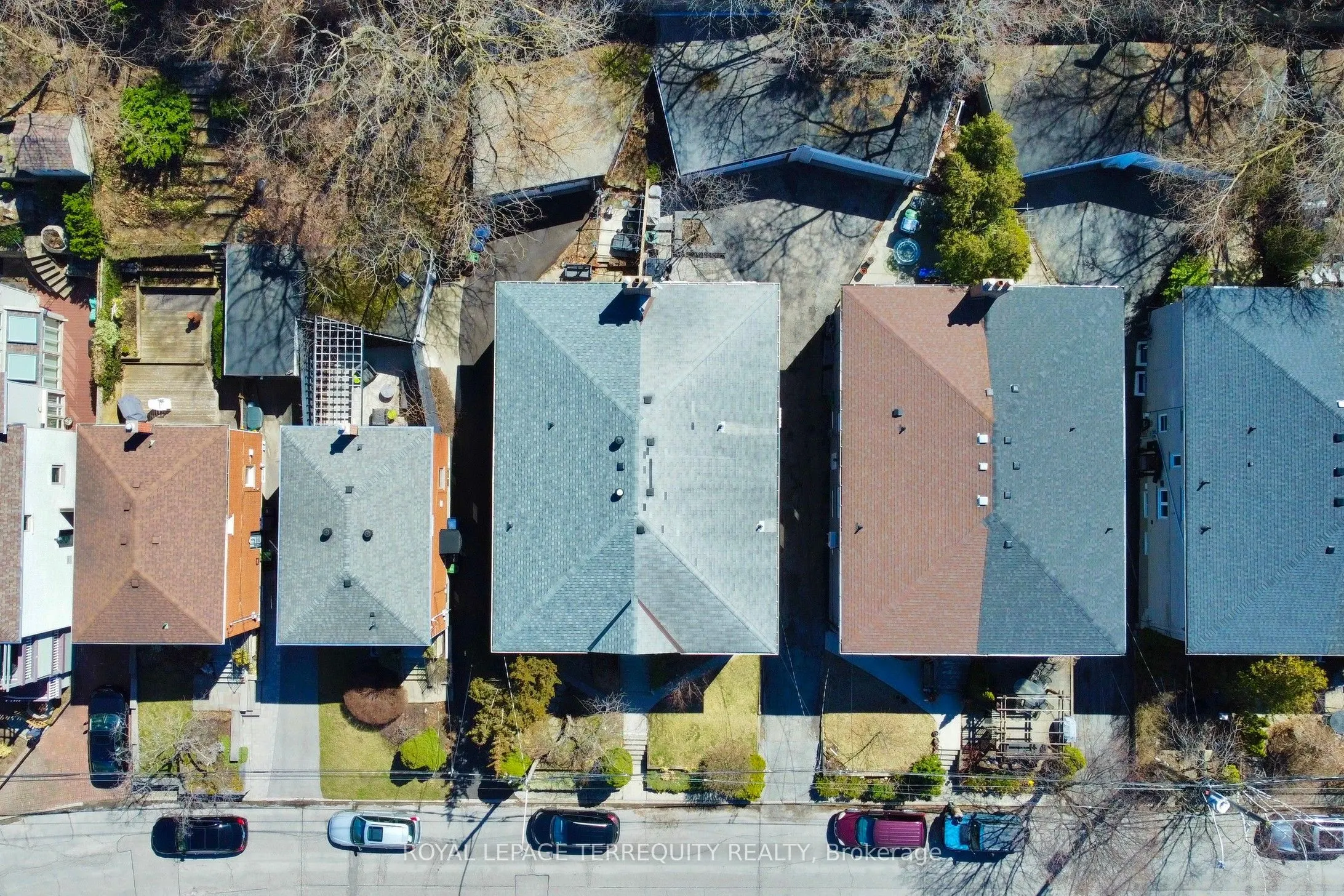 29 Love Crescent, #Main